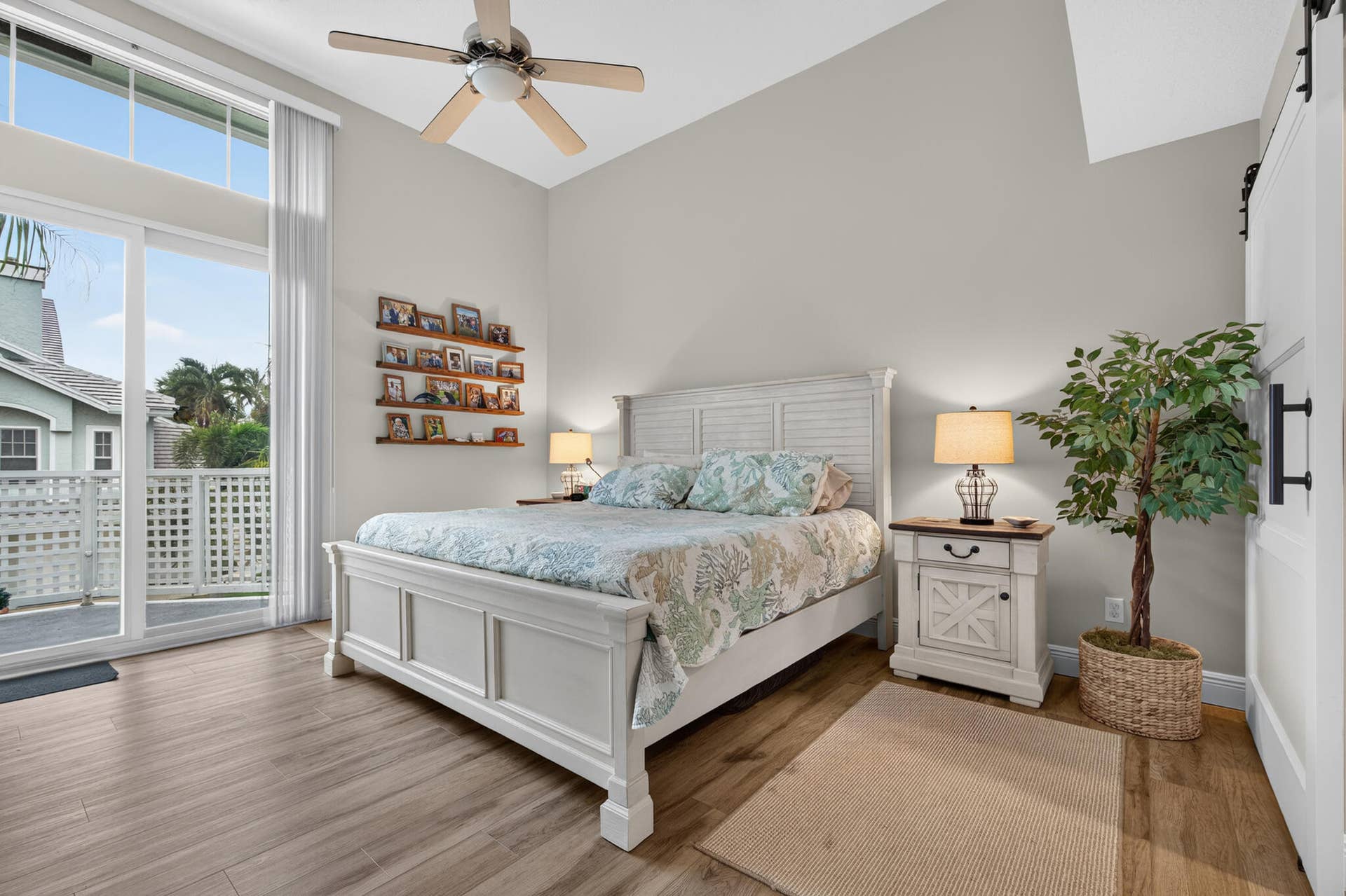 909 Mainsail Circle, Jupiter, FL 33477 Primary Bedroom