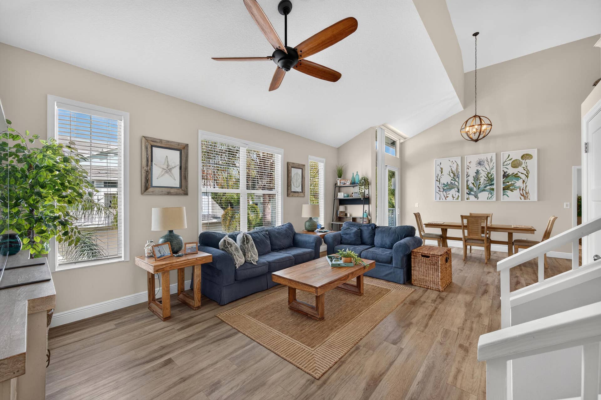 909 Mainsail Circle, Jupiter, FL 33477 Living Room View