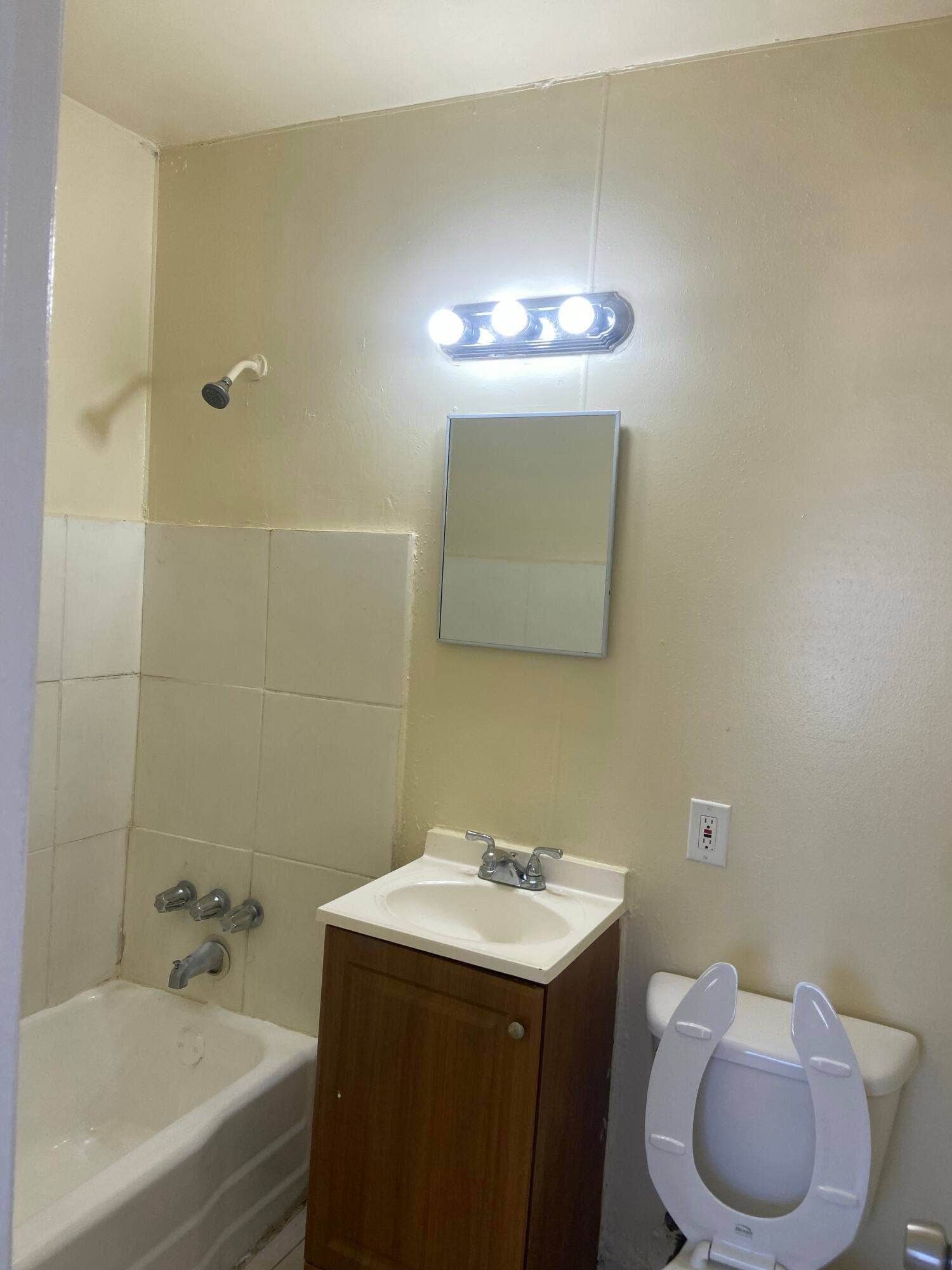 809 20th Street, #5, West Palm Beach, West Palm Beach, FL 33407 IMG_20260612_160502 (4)
