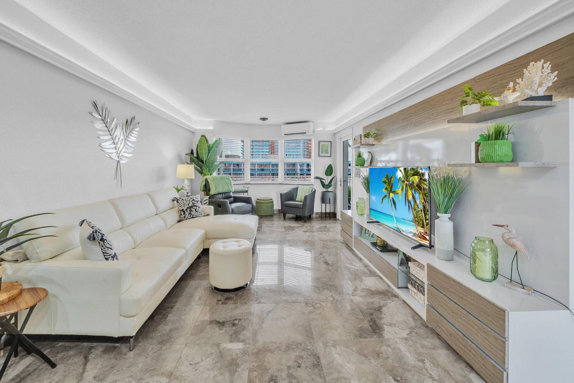 7 Living Area (3)