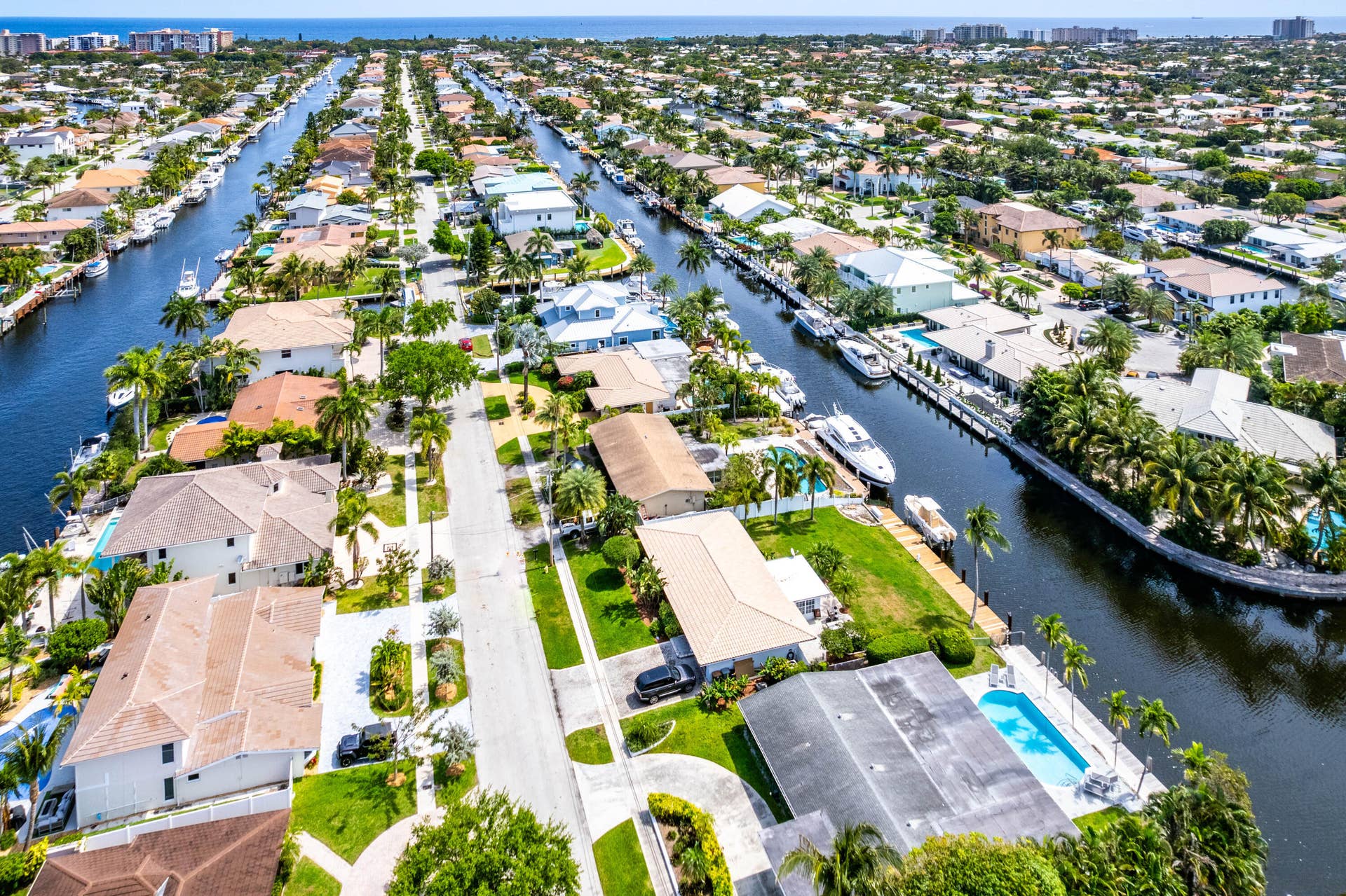 2330 NE 48TH Street NE, Lighthouse Point, Lighthouse Point, FL 33064 Aerial view