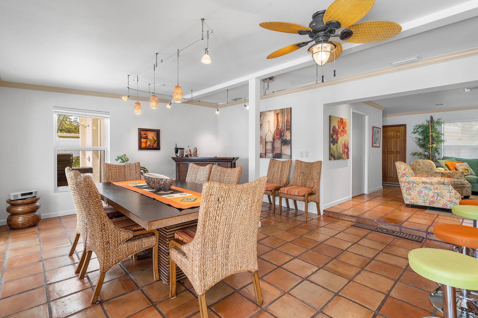 2330 NE 48TH Street NE, Lighthouse Point, Lighthouse Point, FL 33064 Dining room