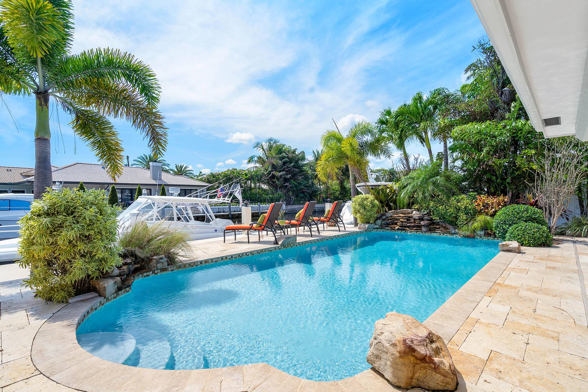 2330 NE 48TH Street NE, Lighthouse Point, Lighthouse Point, FL 33064 Pool