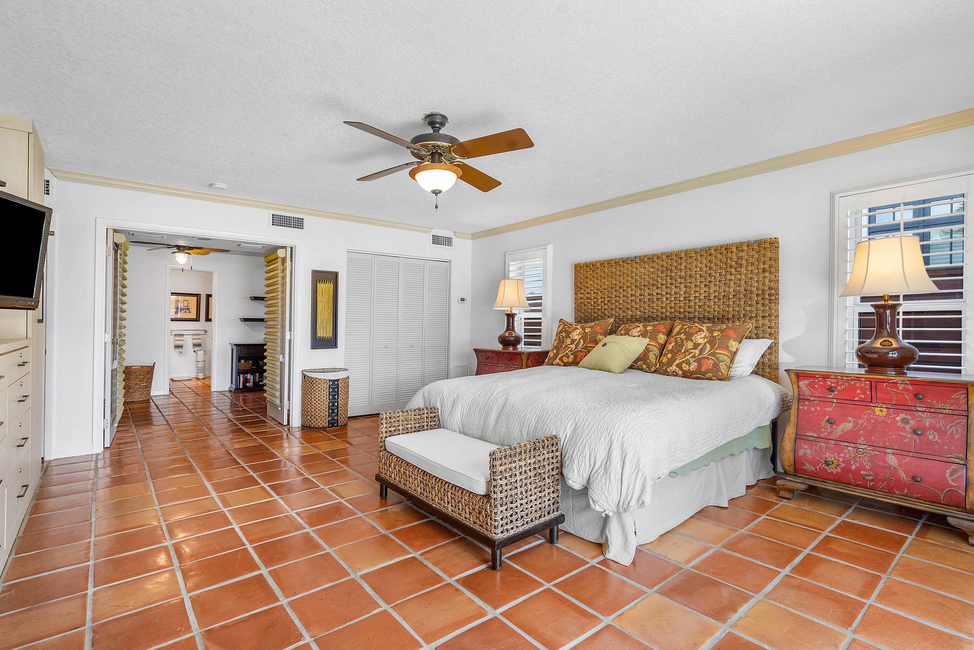 2330 NE 48TH Street NE, Lighthouse Point, Lighthouse Point, FL 33064 Primary bedroom