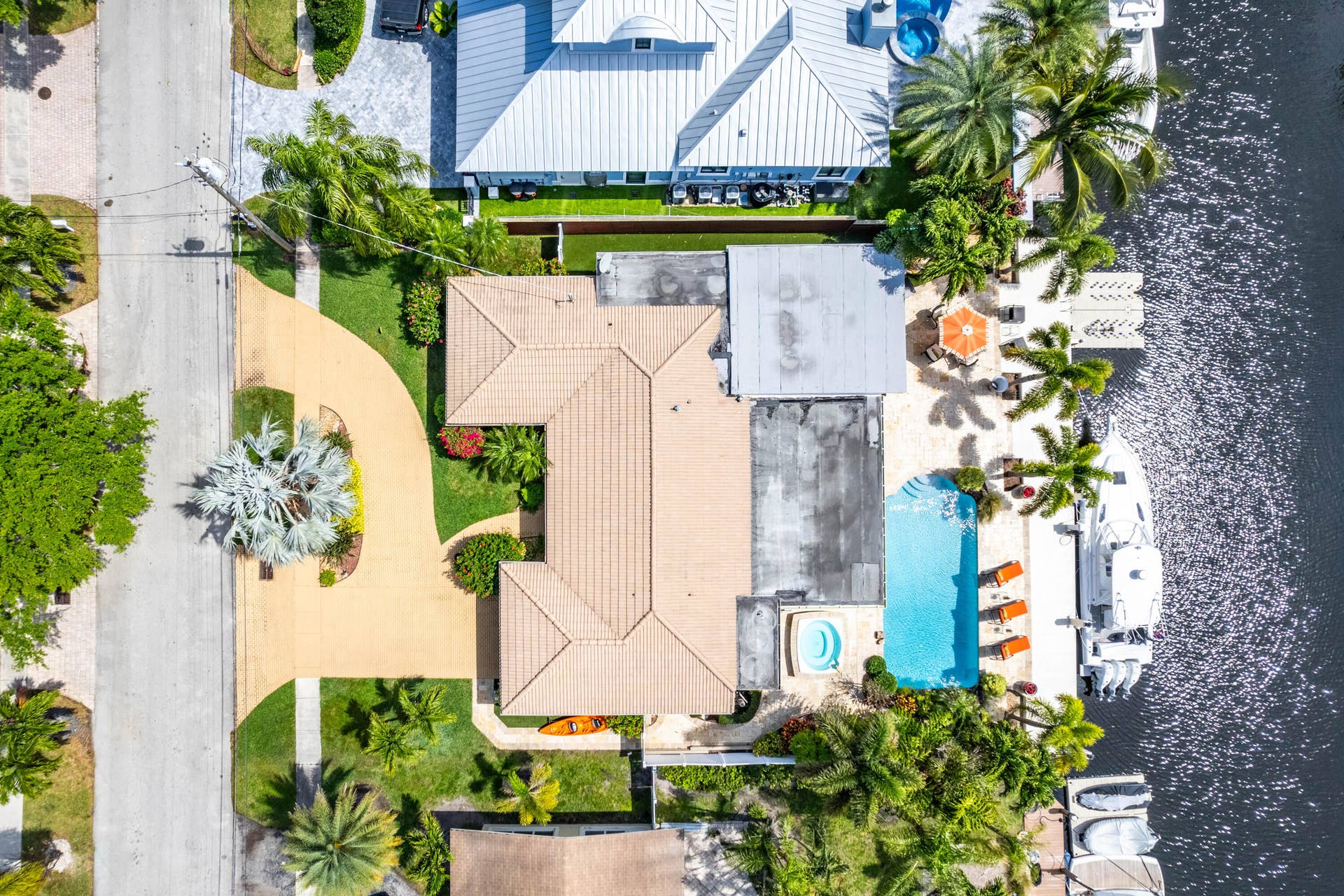 2330 NE 48TH Street NE, Lighthouse Point, Lighthouse Point, FL 33064 Amazing backyard