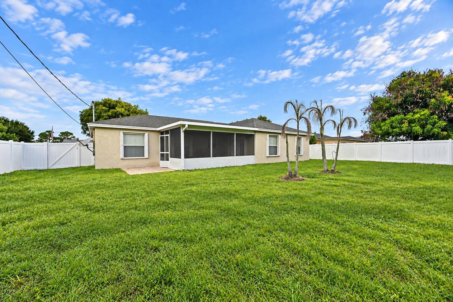 326 SE STARFISH Avenue, Port St Lucie, FL 34983 73476556-ADE8-4EA5-8B68-ADCE04ADDC90