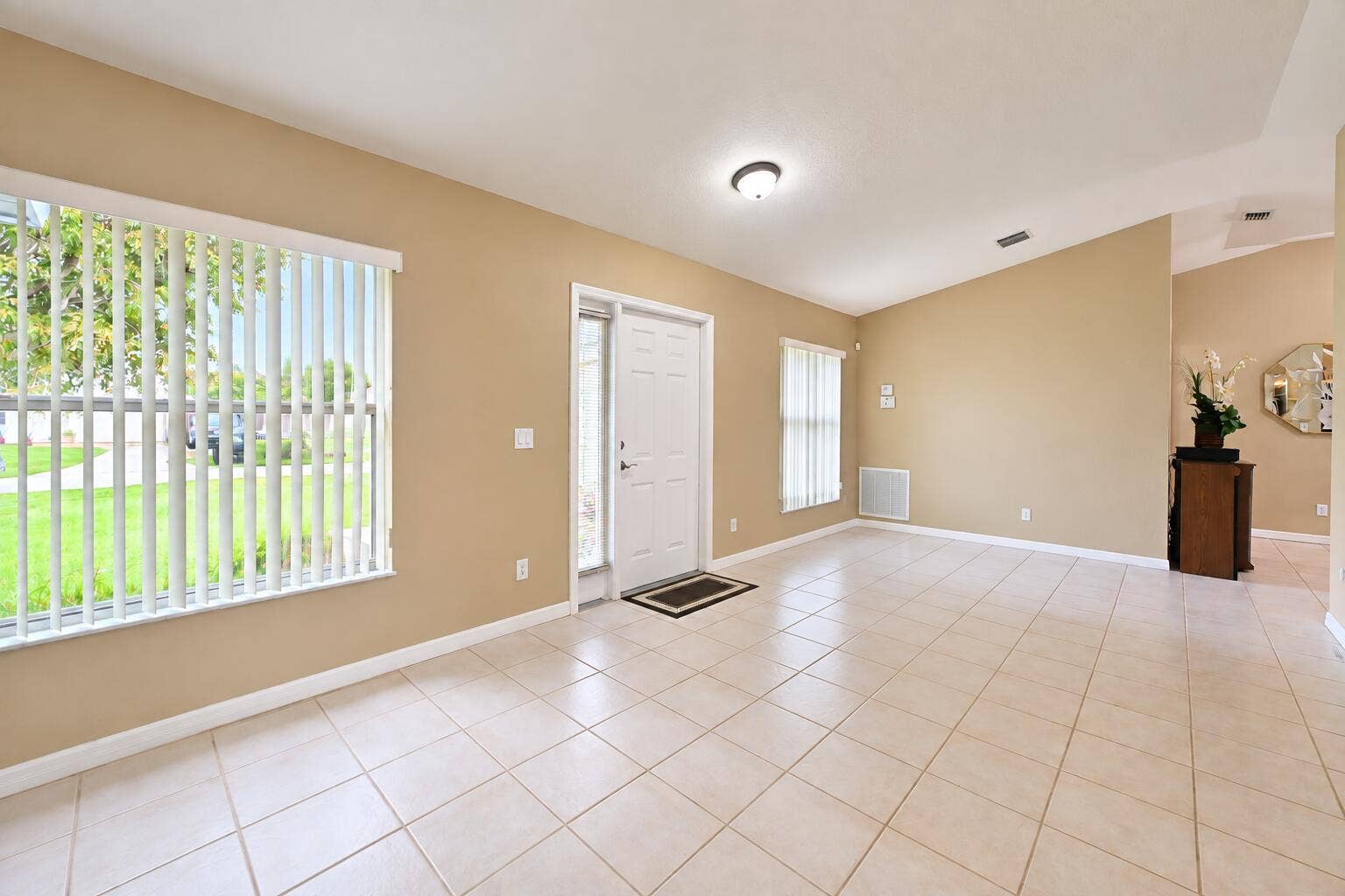 326 SE STARFISH Avenue, Port St Lucie, FL 34983 4C856FD4-1404-4FB1-AC81-67D7552762AE