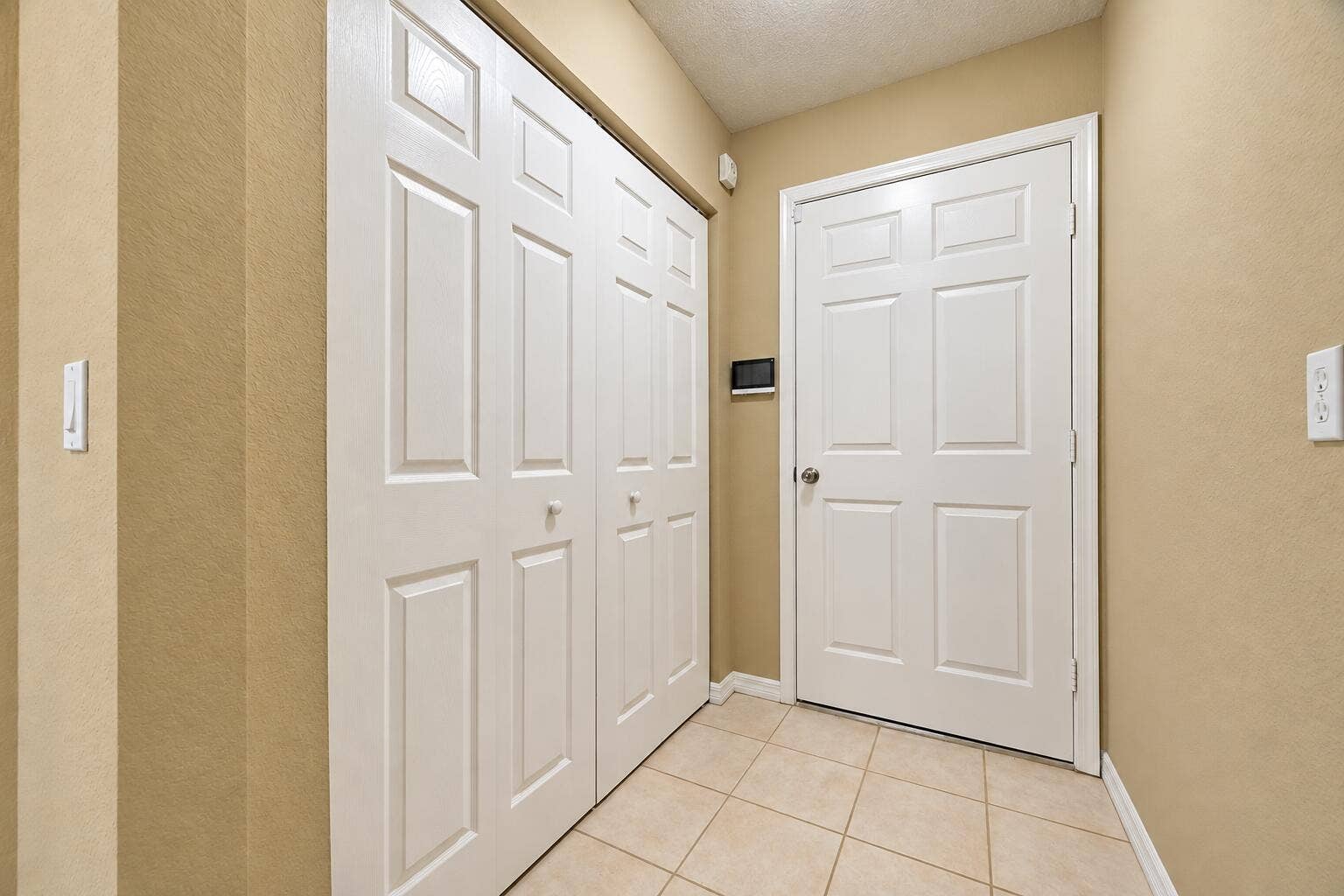 326 SE STARFISH Avenue, Port St Lucie, FL 34983 80A1247A-D342-41FD-913F-378867AB651E