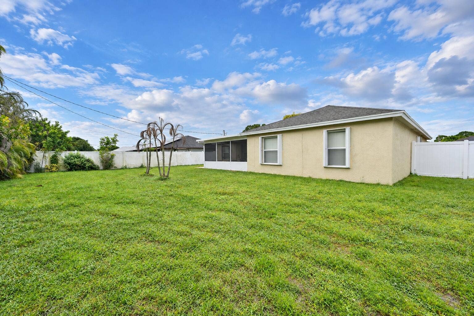 326 SE STARFISH Avenue, Port St Lucie, FL 34983 1B7A18A1-DED6-4D0D-AE3B-AAE648AD75E0
