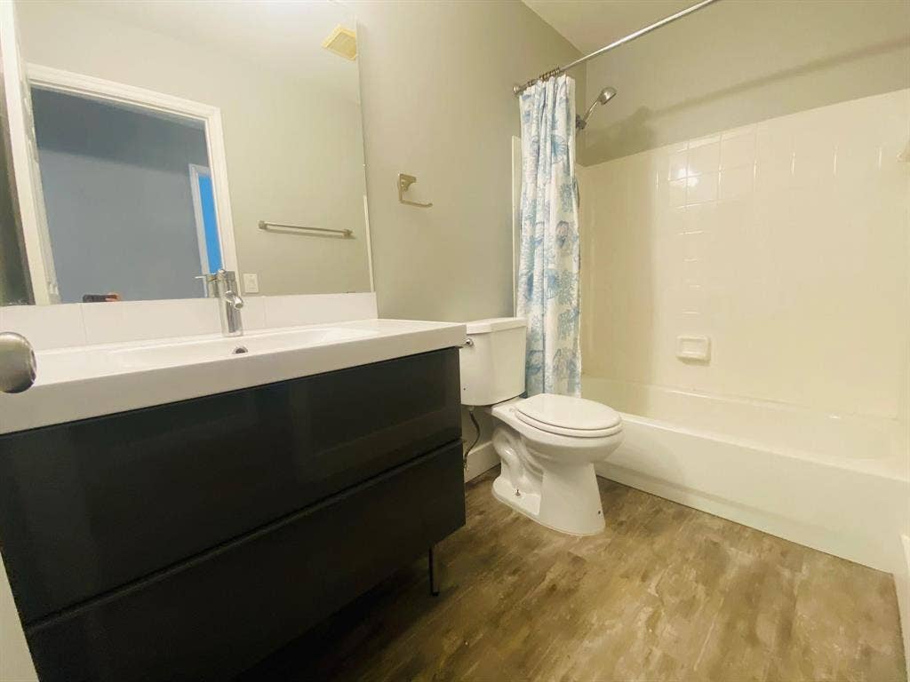 791 NW 42ND Place, Deerfield Beach, Deerfield Beach, FL 33064 Guest bathroom