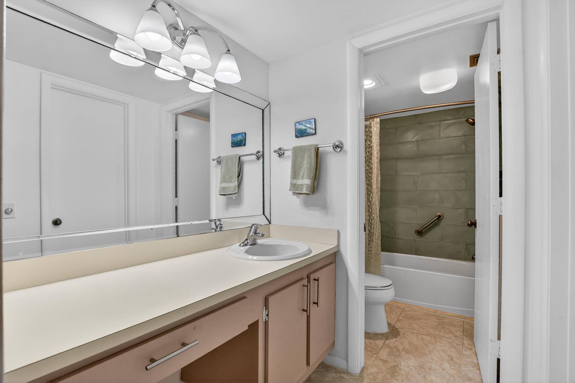 265 SE 10th Street, #11C, Deerfield Beach, FL 33441 20-print-DSC_5641