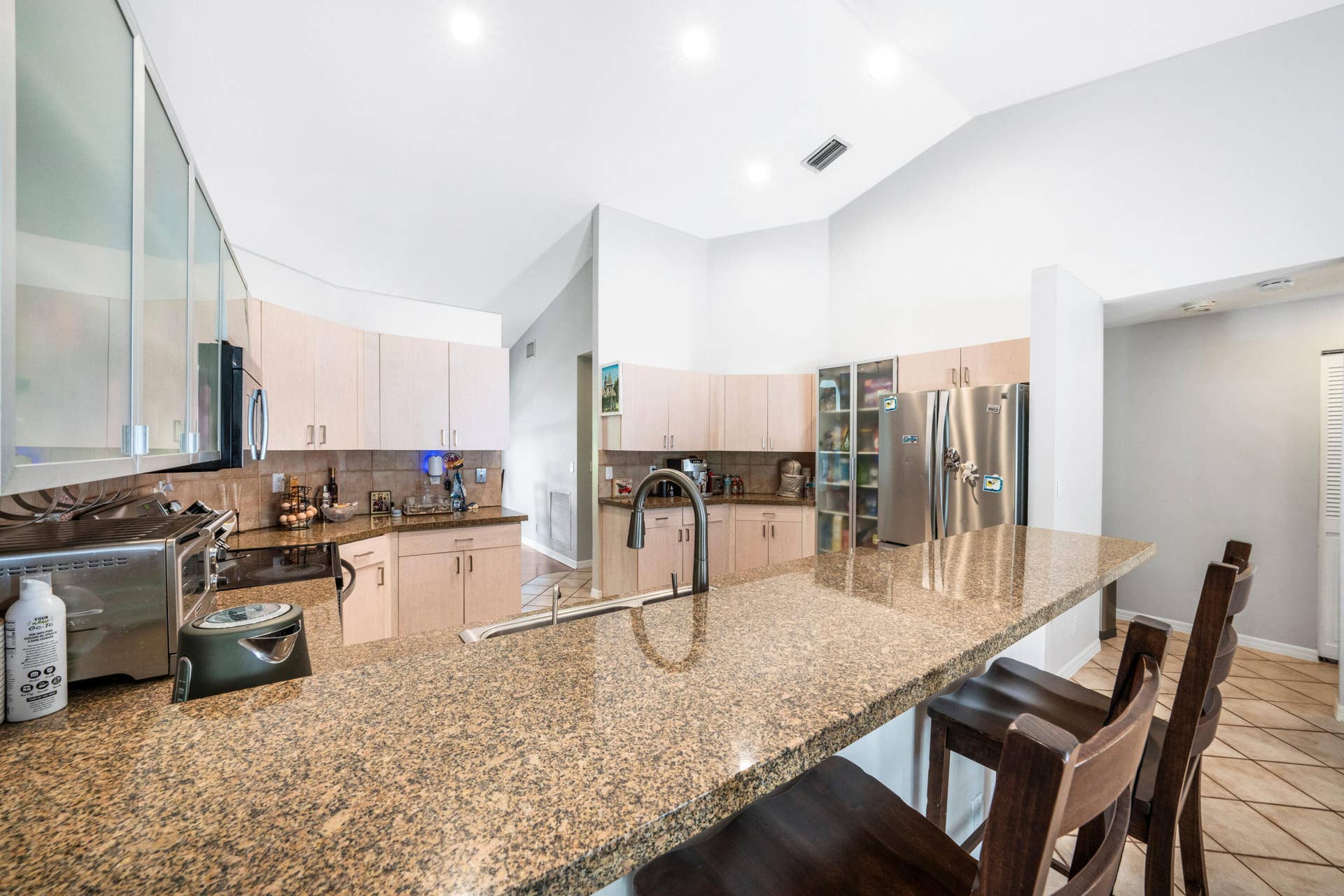 14463 SW 16th Ct Davie FL-print-030-054-
