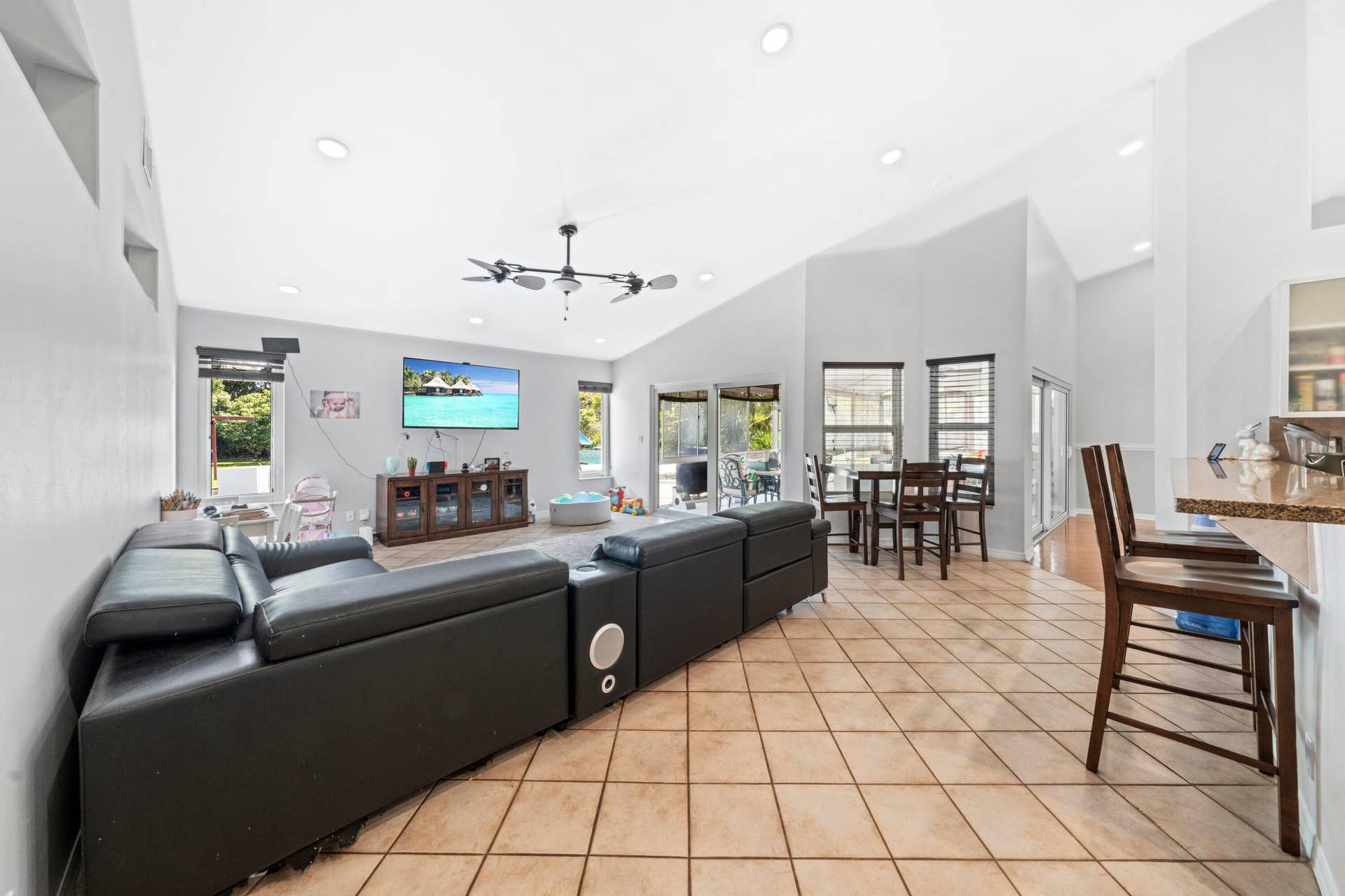 14463 SW 16th Ct Davie FL-print-007-013-