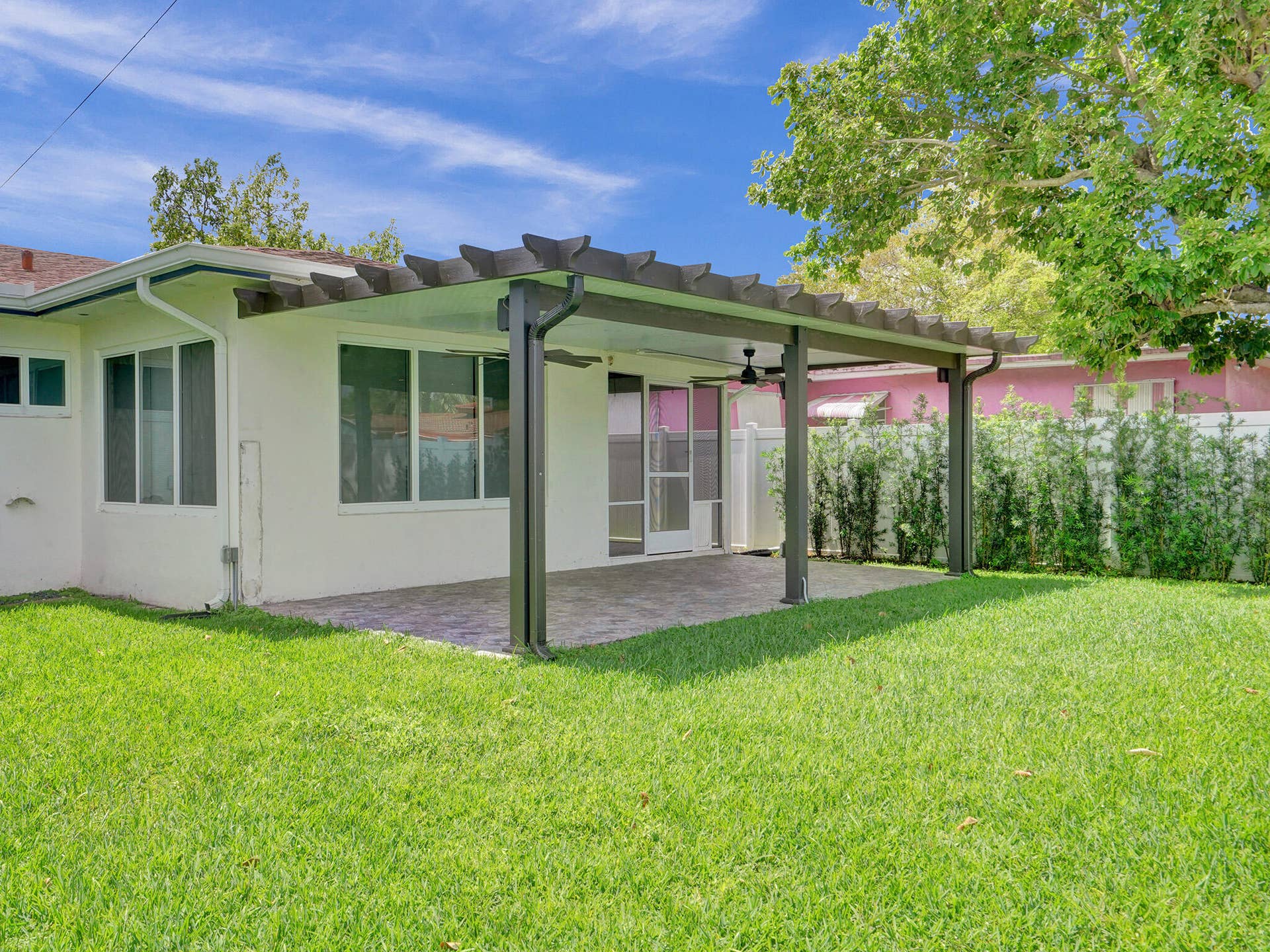 4309 JOHNSON Street, Hollywood, FL 33021 Large Rear Yard fenced and perfect for pets