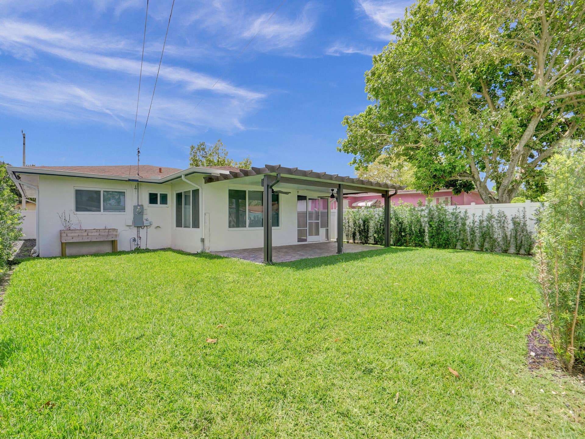 4309 JOHNSON Street, Hollywood, FL 33021 Large Rear Yard fenced and perfect for pets
