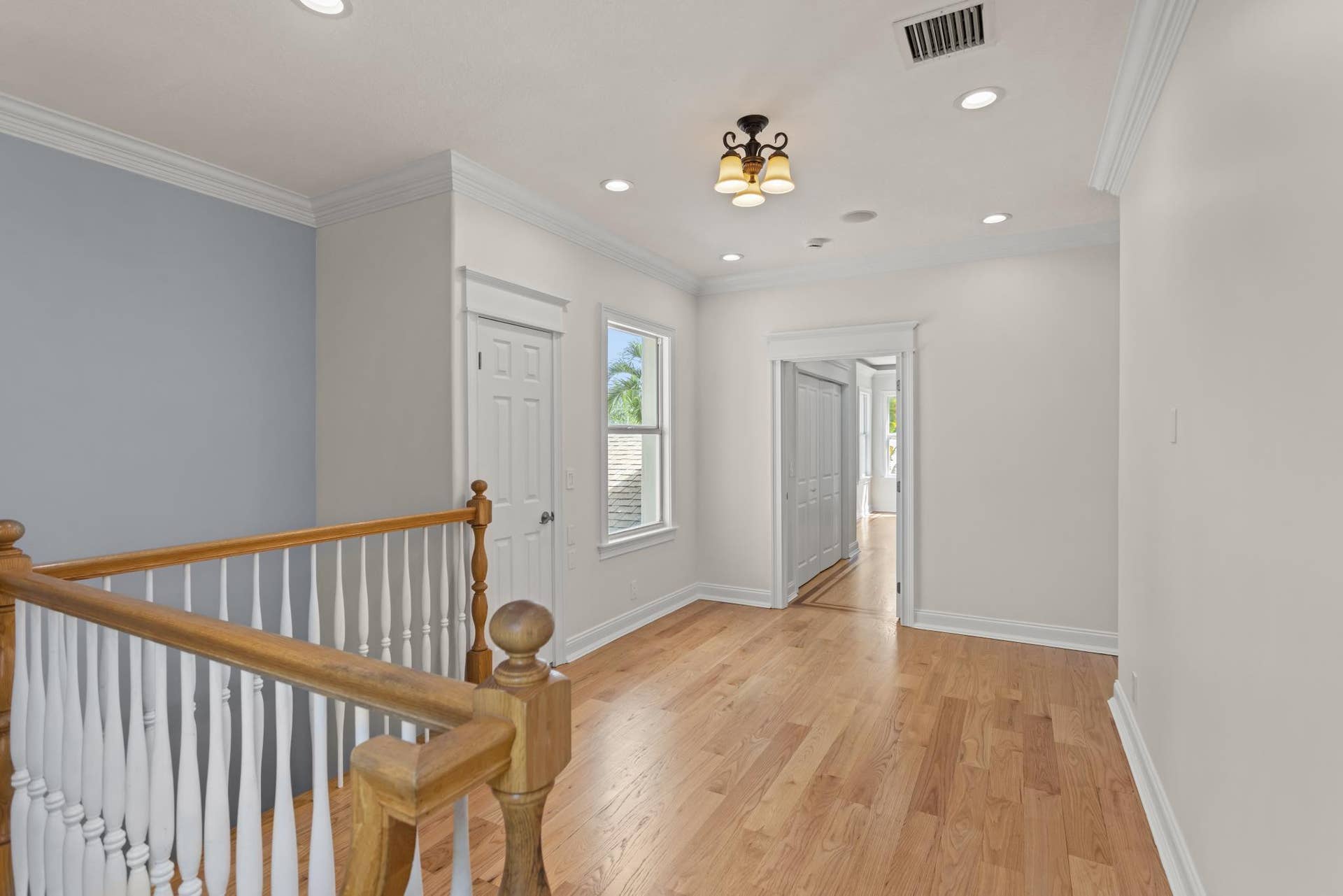 Upstairs LoftA