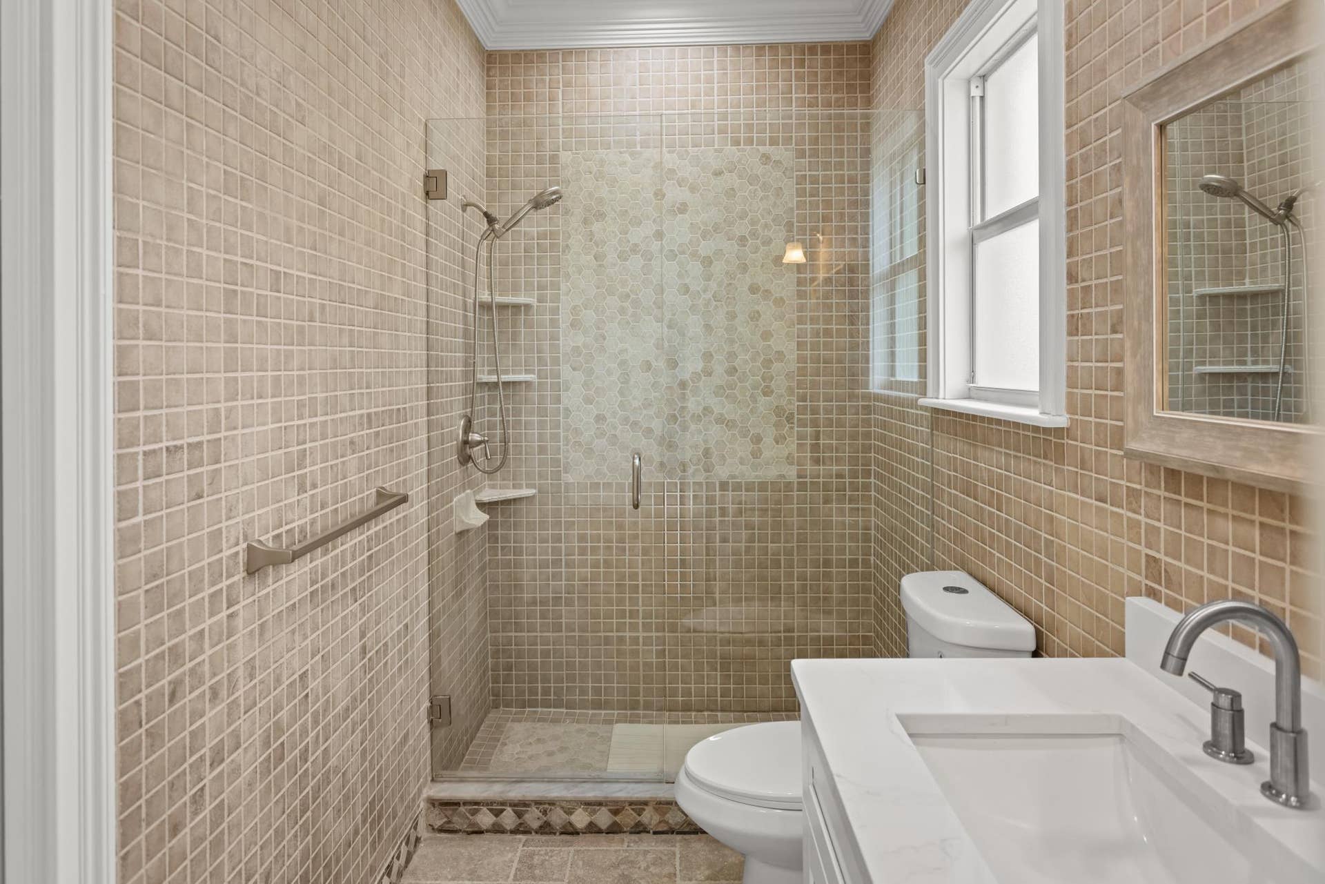 Guest Suite Bath RmA