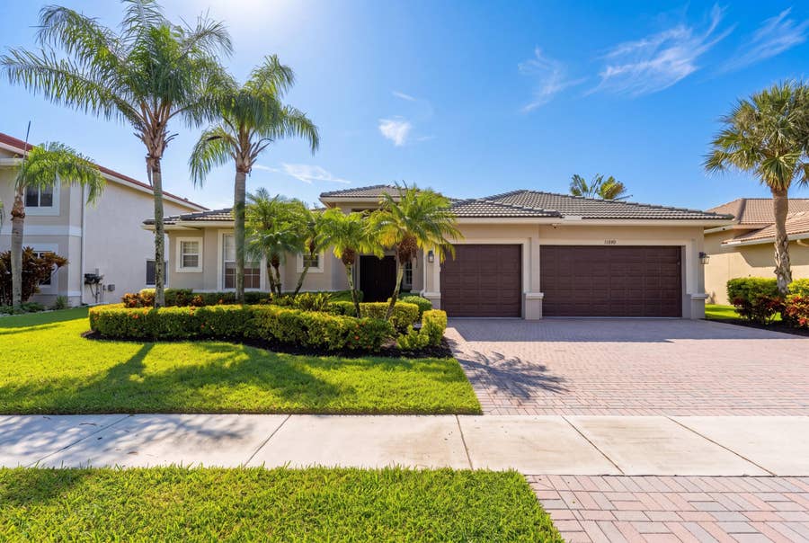 Property photo for 11848 Osprey Point Circle, Wellington, FL