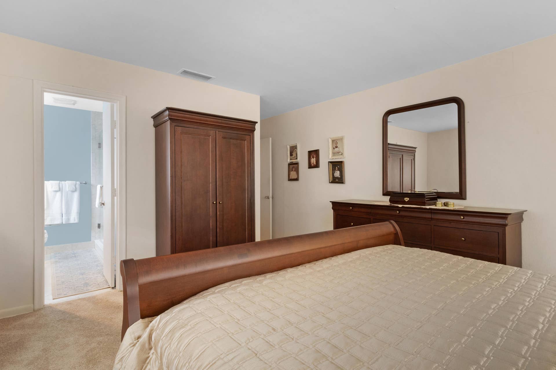 6500 NE 21ST Drive, Fort Lauderdale, FL 33308 32_accutour_01 6500-ne-21st-dr-031
