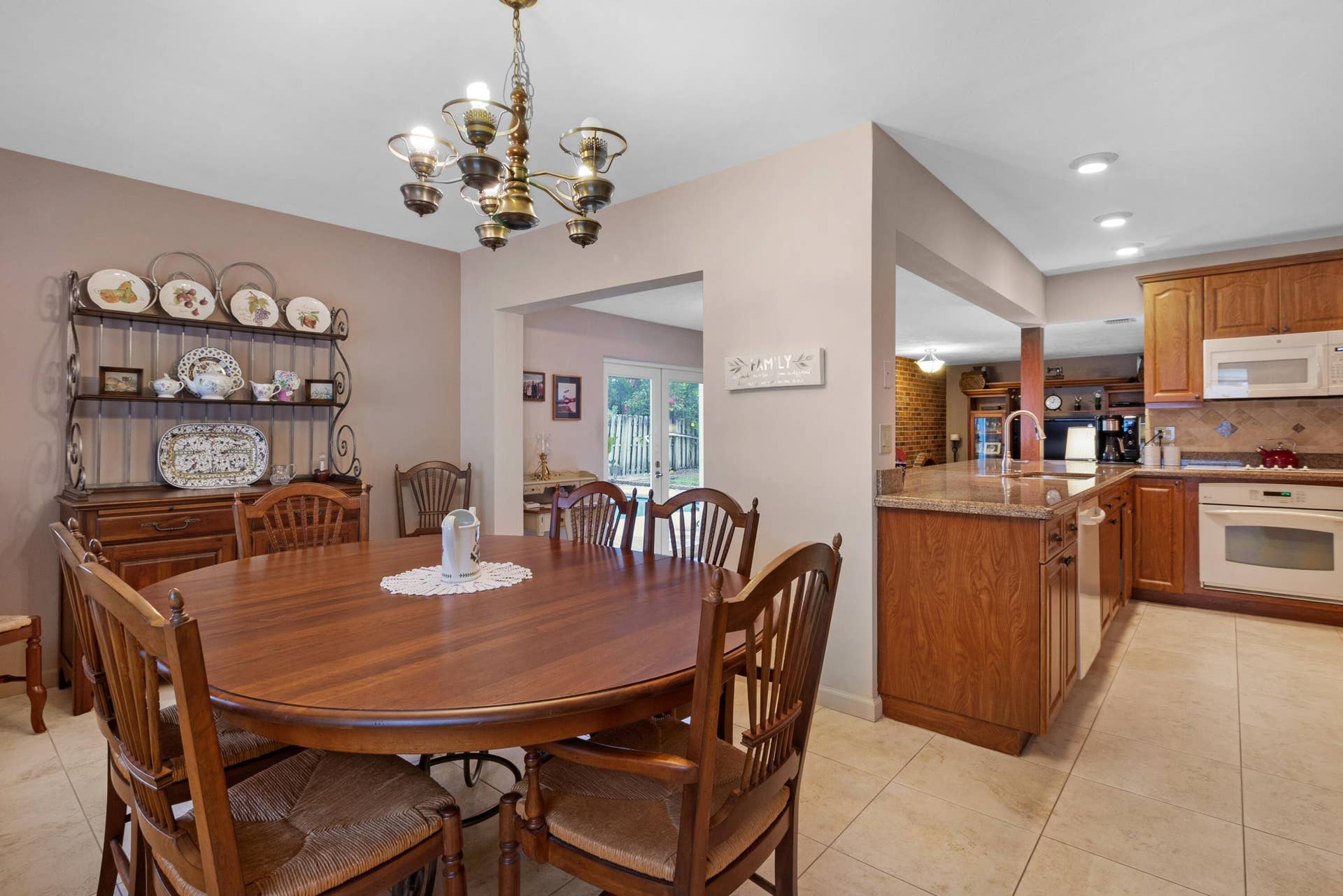 6500 NE 21ST Drive, Fort Lauderdale, FL 33308 19_accutour_01 6500-ne-21st-dr-018