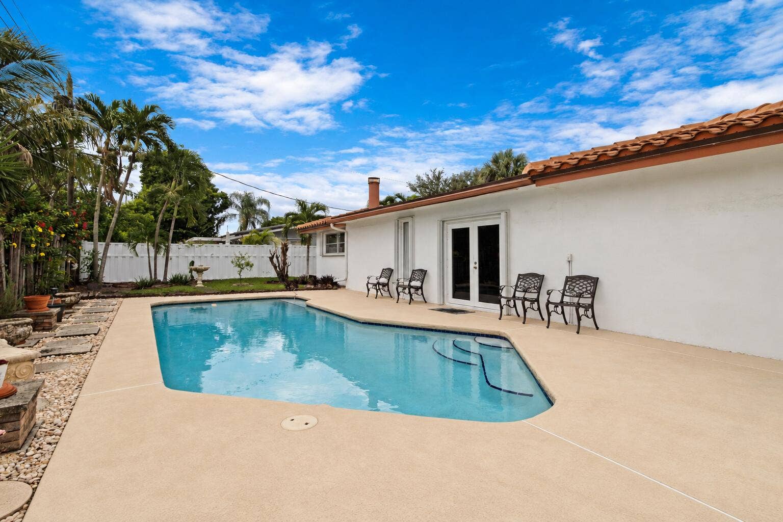 6500 NE 21ST Drive, Fort Lauderdale, FL 33308 38_accutour_01 6500-ne-21st-dr-037c