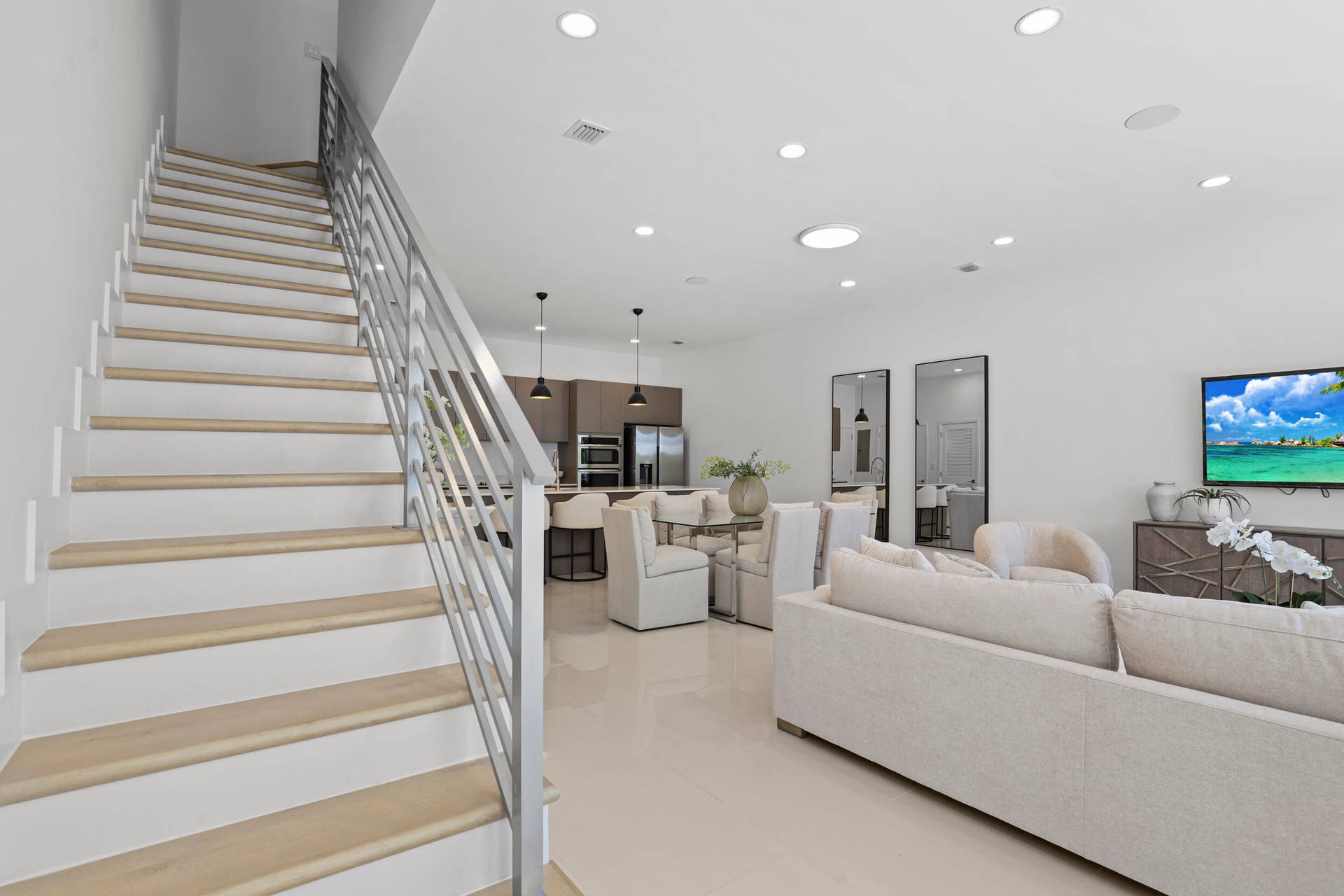 1807 NE 13 Street, #1807, Fort Lauderdale, FL 33304 21_1z3a1895