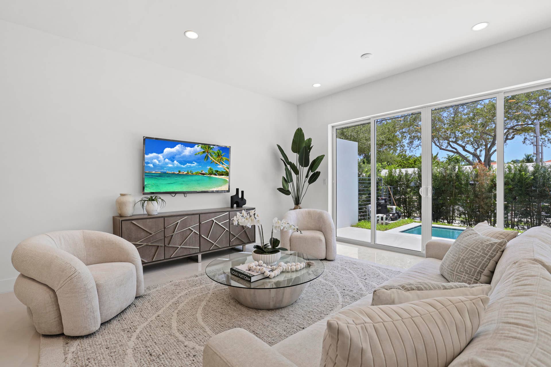 1807 NE 13 Street, #1807, Fort Lauderdale, FL 33304 16_1z3a1880