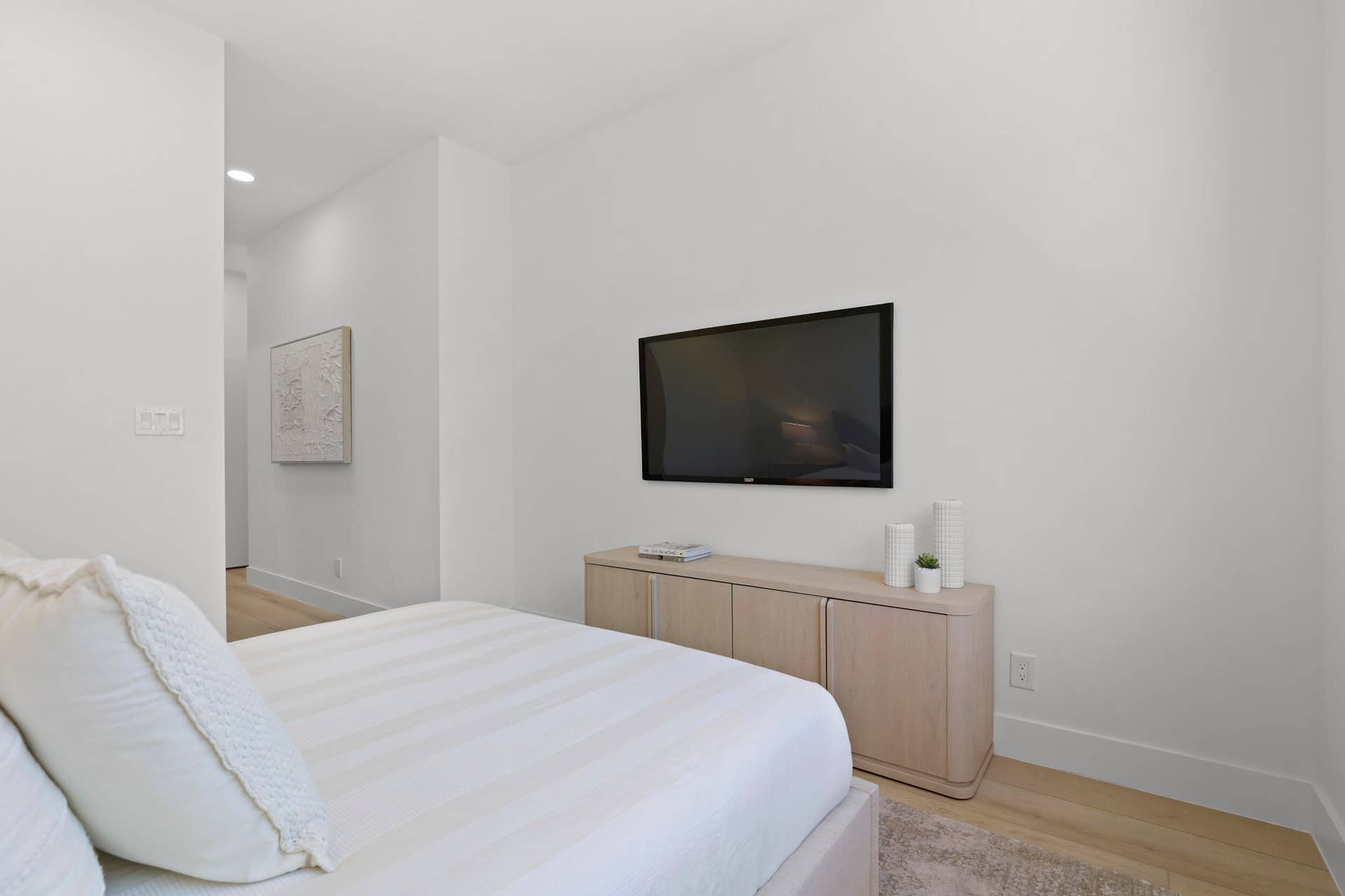 1807 NE 13 Street, #1807, Fort Lauderdale, FL 33304 40_1z3a1922