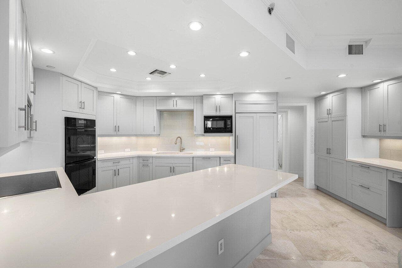20320 FAIRWAY OAKS Drive, #372, Boca Raton, FL 33434 015-20320FairwayOaksDrive-331-BocaRaton-