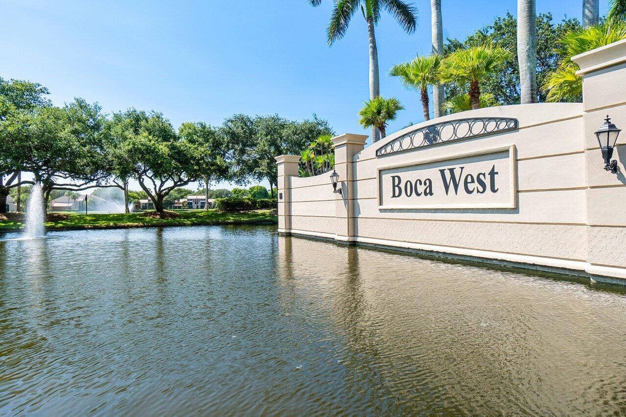 20320 FAIRWAY OAKS Drive, #372, Boca Raton, FL 33434 068-20320FairwayOaksDrive-331-BocaRaton-