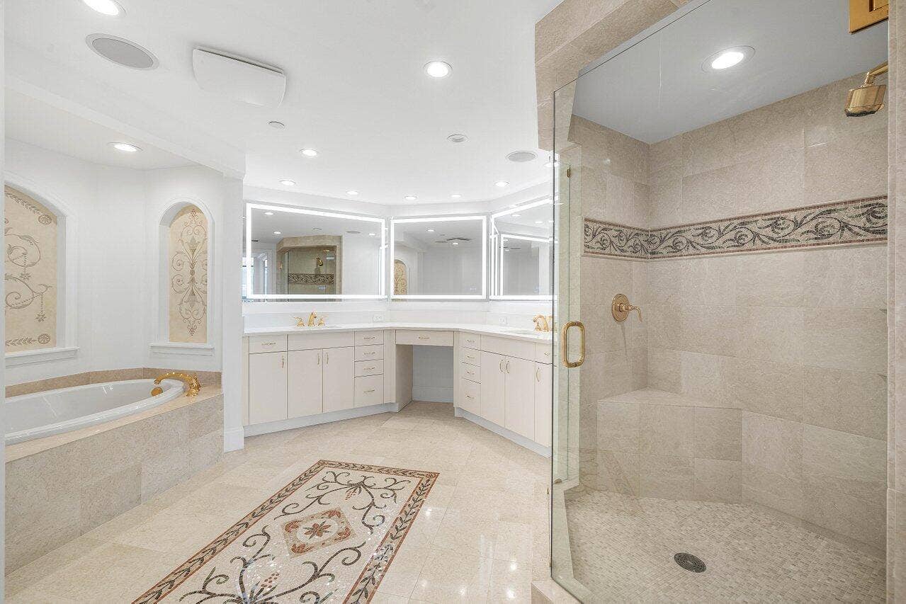 20320 FAIRWAY OAKS Drive, #372, Boca Raton, FL 33434 Primary Bath