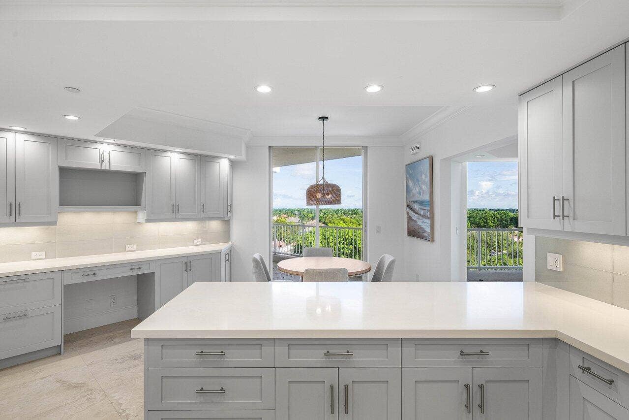 20320 FAIRWAY OAKS Drive, #372, Boca Raton, FL 33434 014-20320FairwayOaksDrive-331-BocaRaton-
