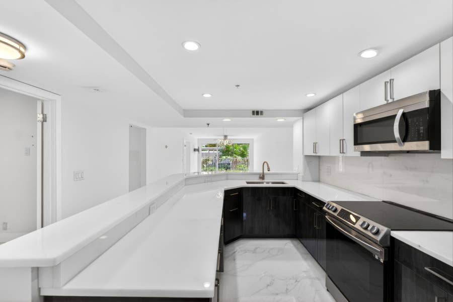 Property photo for 3901 S Flagler Drive, #105, West Palm Beach, FL