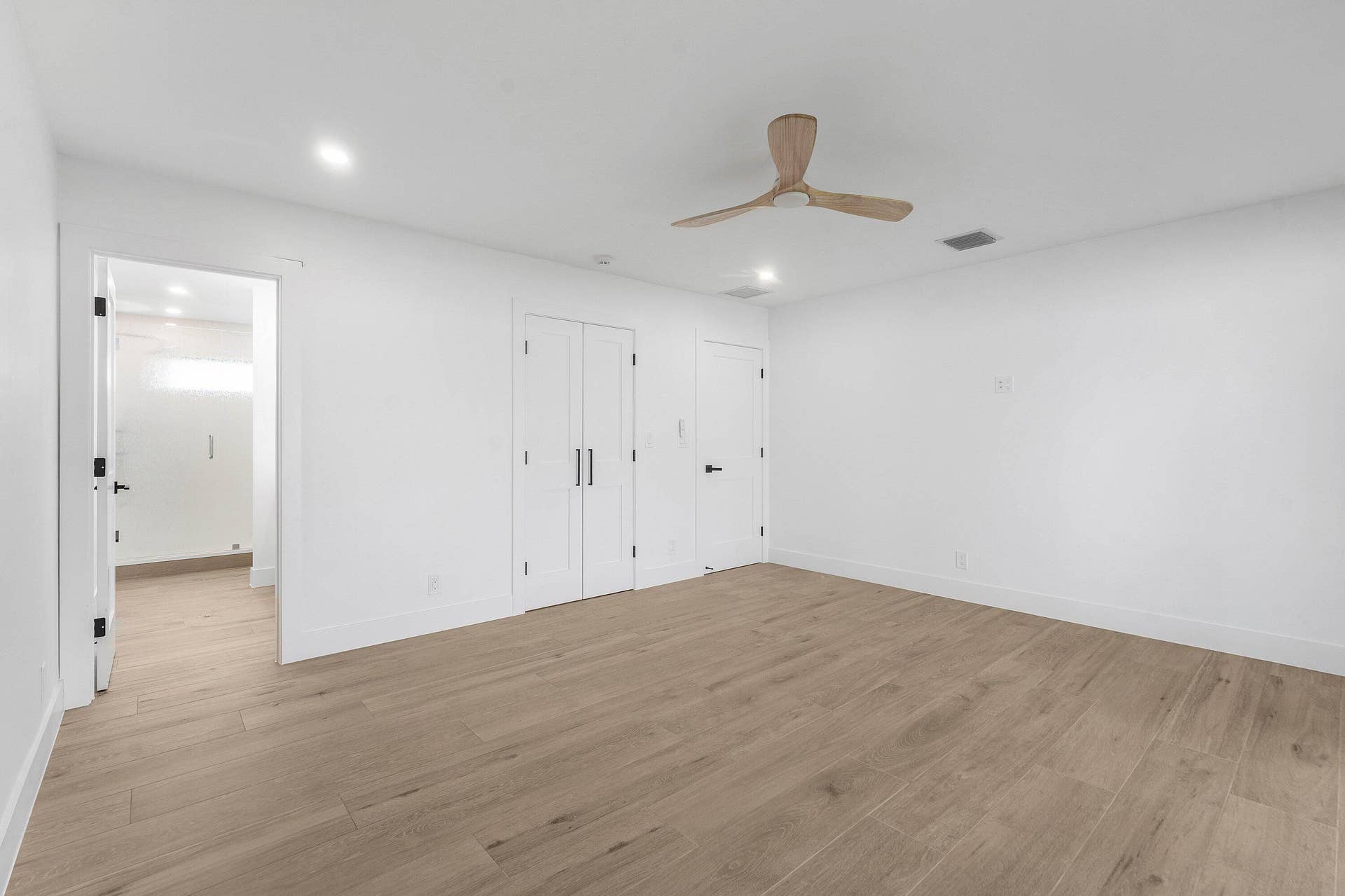 111 FAIRVIEW W, Tequesta, FL 33469 Primary Bedroom