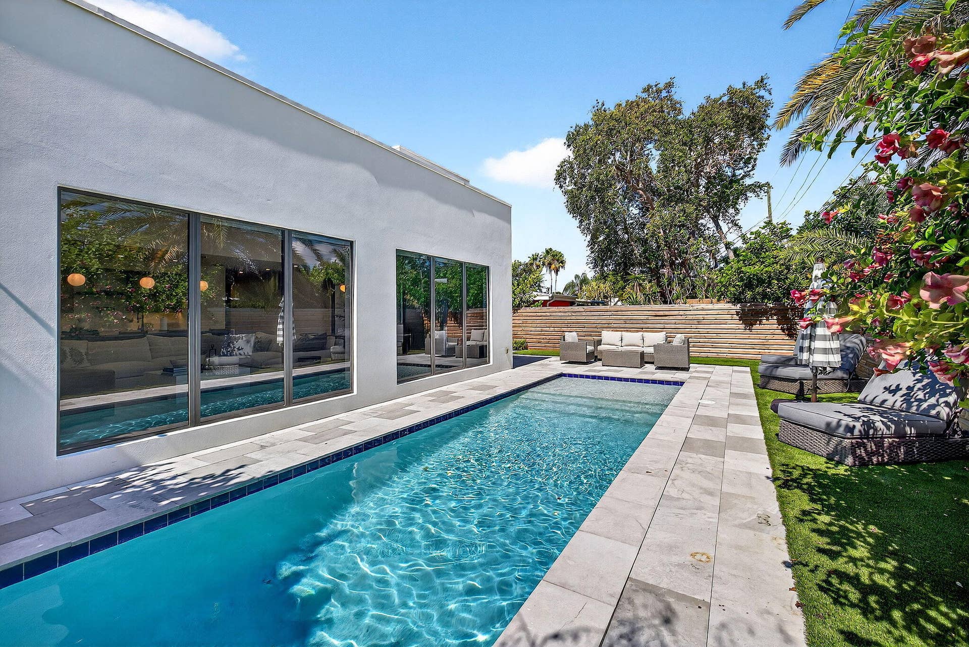 1807 NE 18th Street, Fort Lauderdale, FL 33305 63-web-or-mls-3W7A0433
