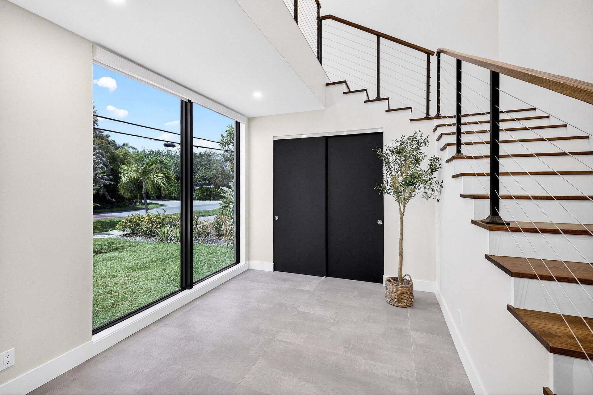 1807 NE 18th Street, Fort Lauderdale, FL 33305 65-web-or-mls-3W7A0525