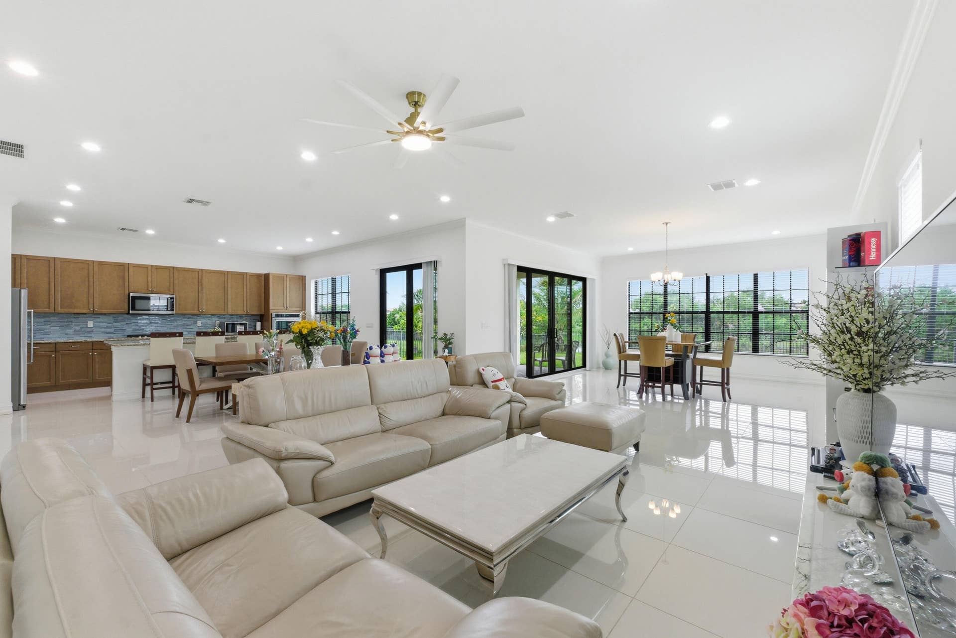 11425 WATERCREST Circle E, Parkland, FL 33076 #17 Great Room
