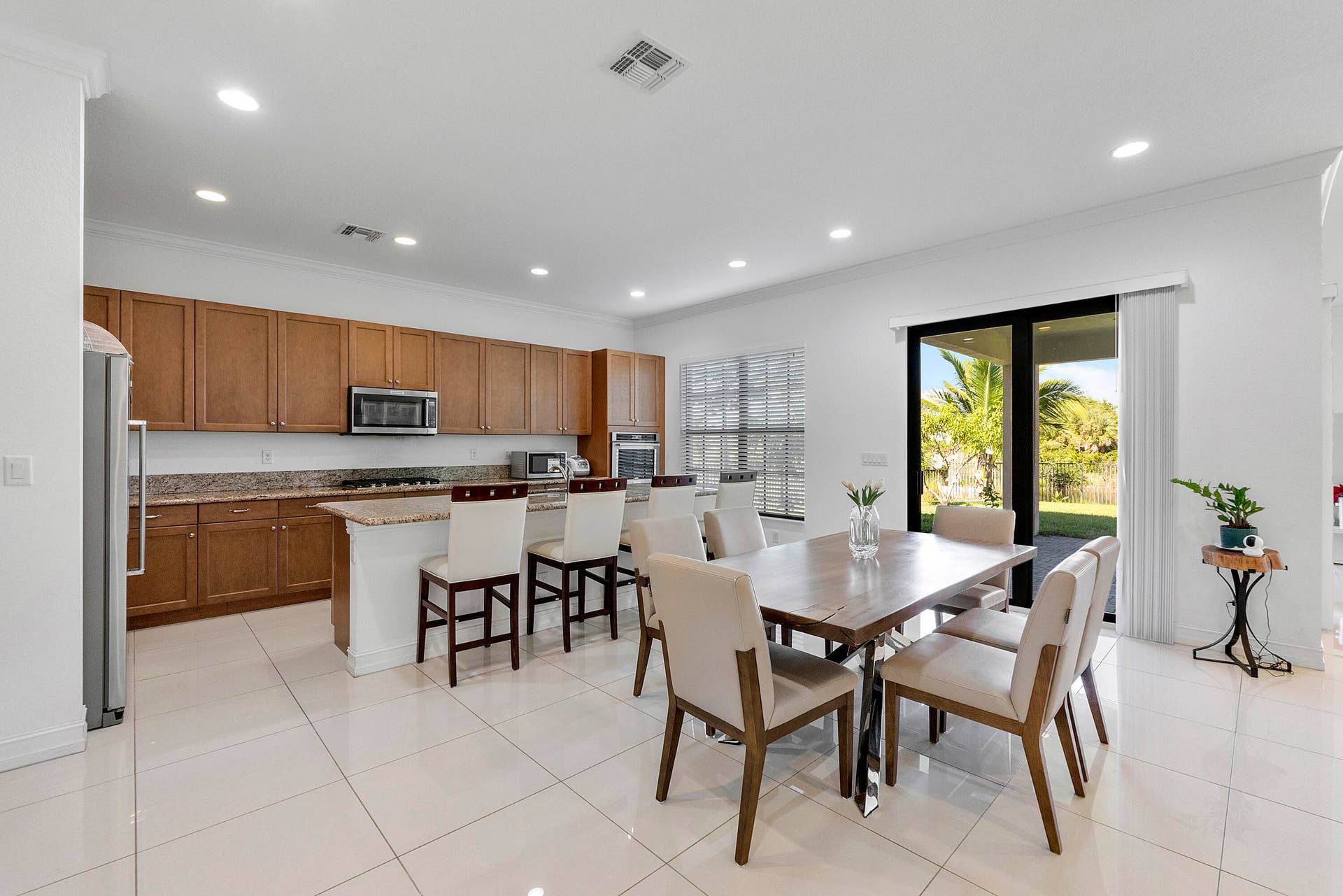 11425 WATERCREST Circle E, Parkland, FL 33076 #14 Dining
