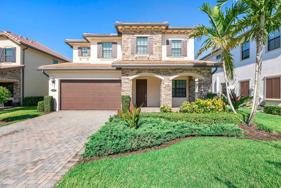 Property photo for 11425 WATERCREST Circle E, Parkland, FL