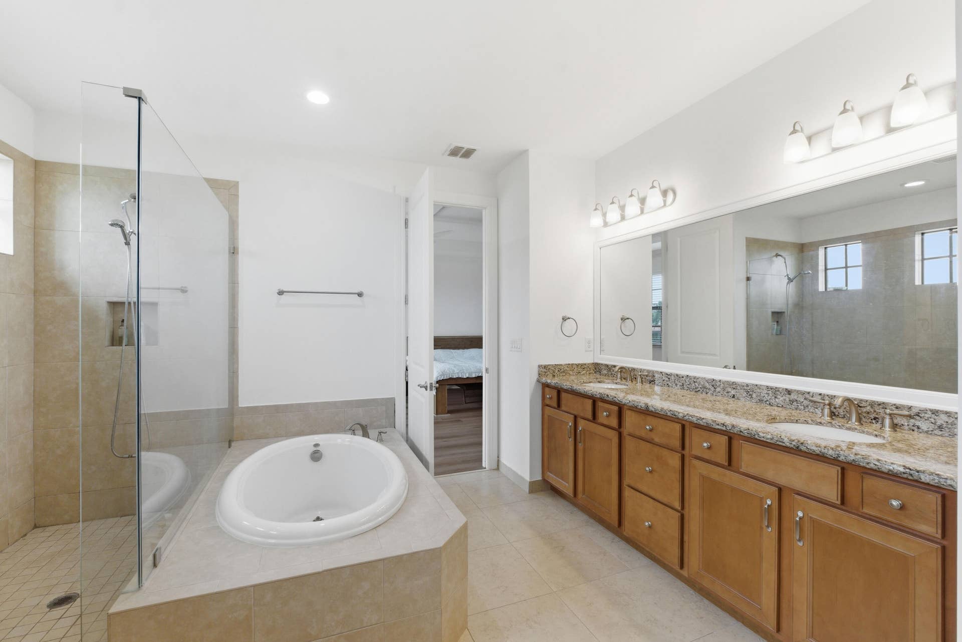 11425 WATERCREST Circle E, Parkland, FL 33076 #24 Primary Bath