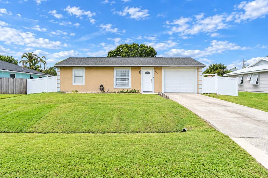 Property photo for 420 SW Parish Terrace, Port St Lucie, FL