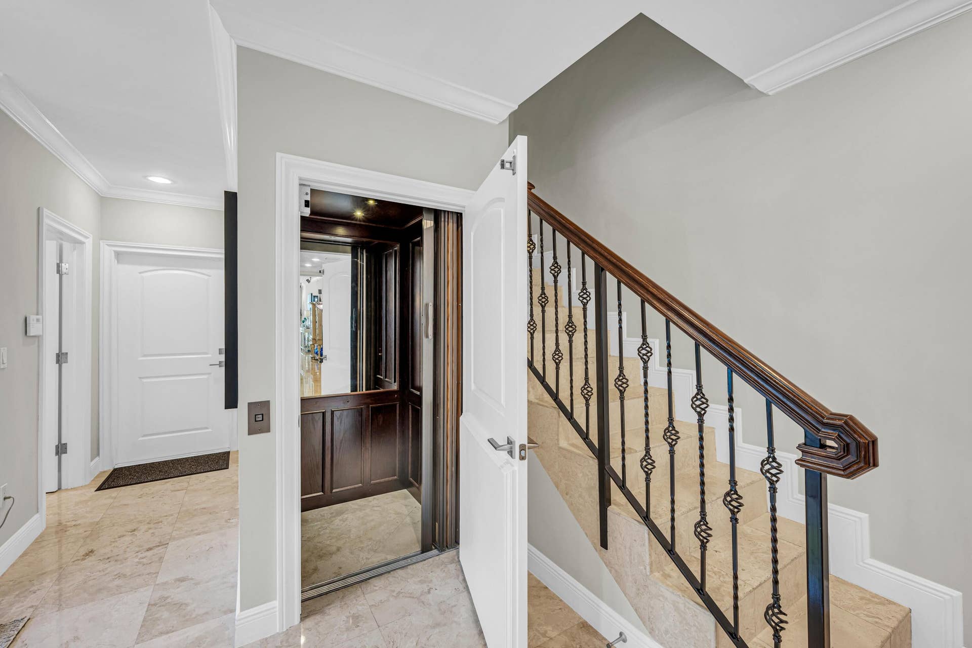 1419 NE 4th Place, Fort Lauderdale, FL 33301 1419 NE 4TH PL-26