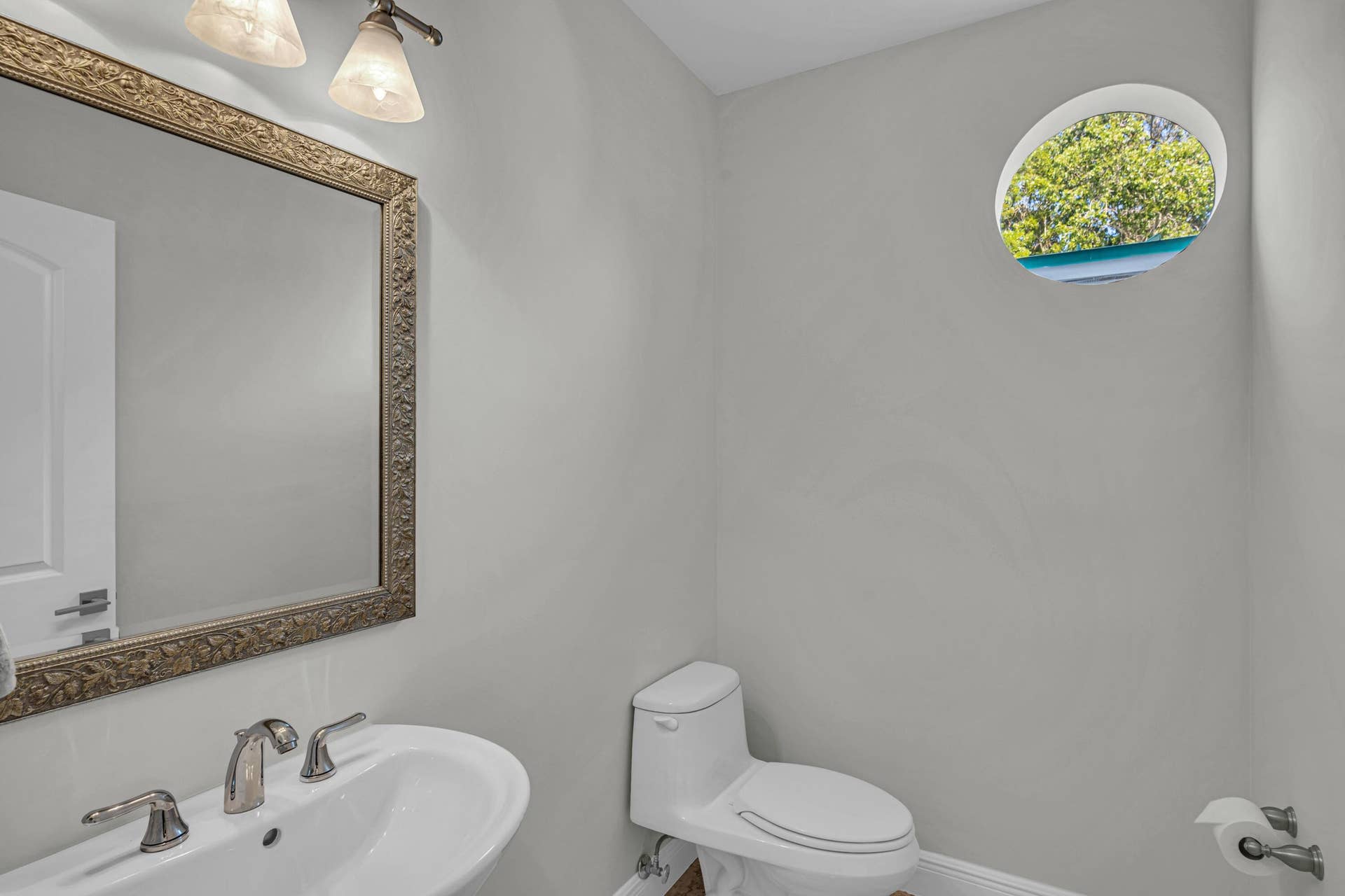 1419 NE 4th Place, Fort Lauderdale, FL 33301 1419 NE 4TH PL-24