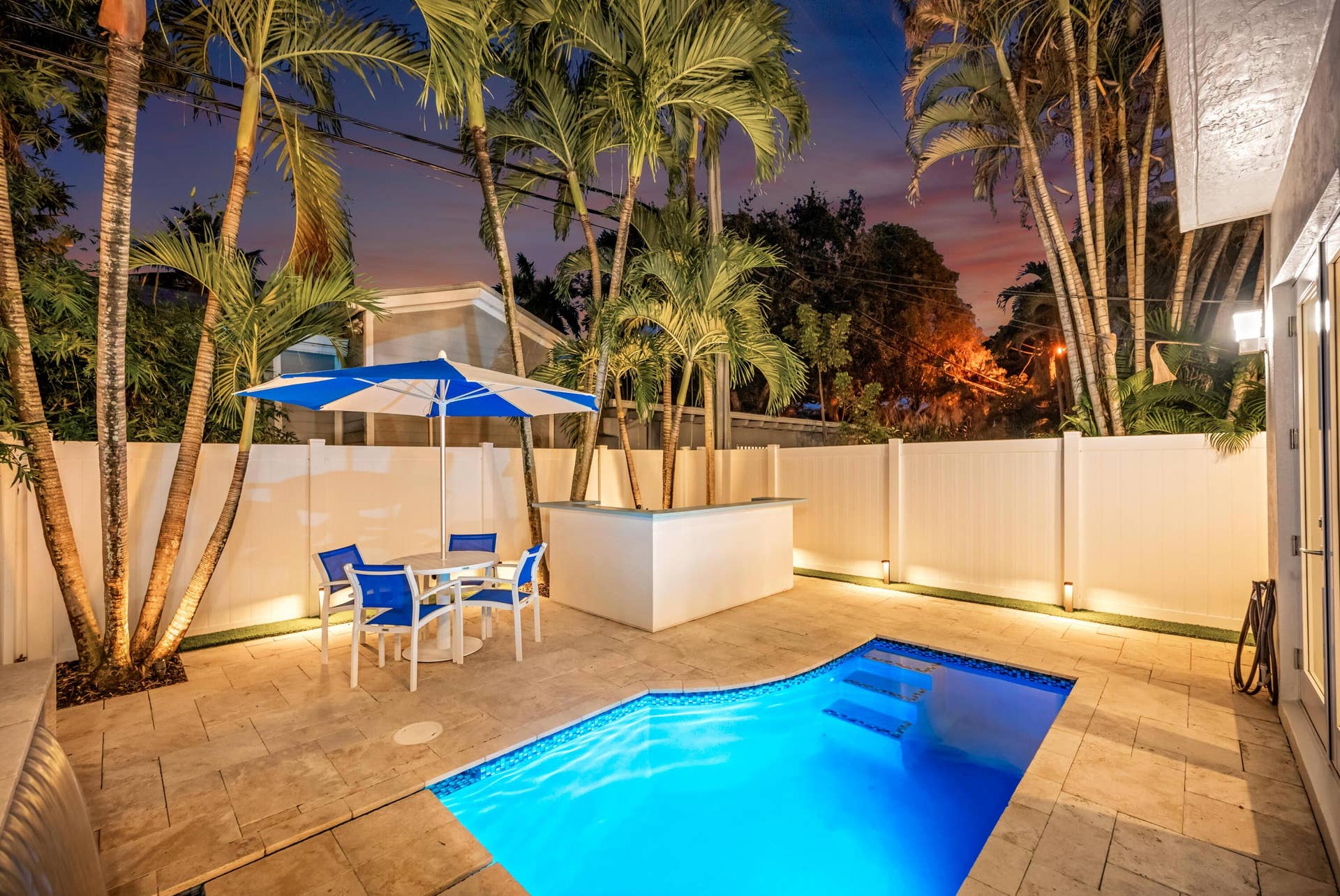 1419 NE 4th Place, Fort Lauderdale, FL 33301 1419 NE 4TH PL-81