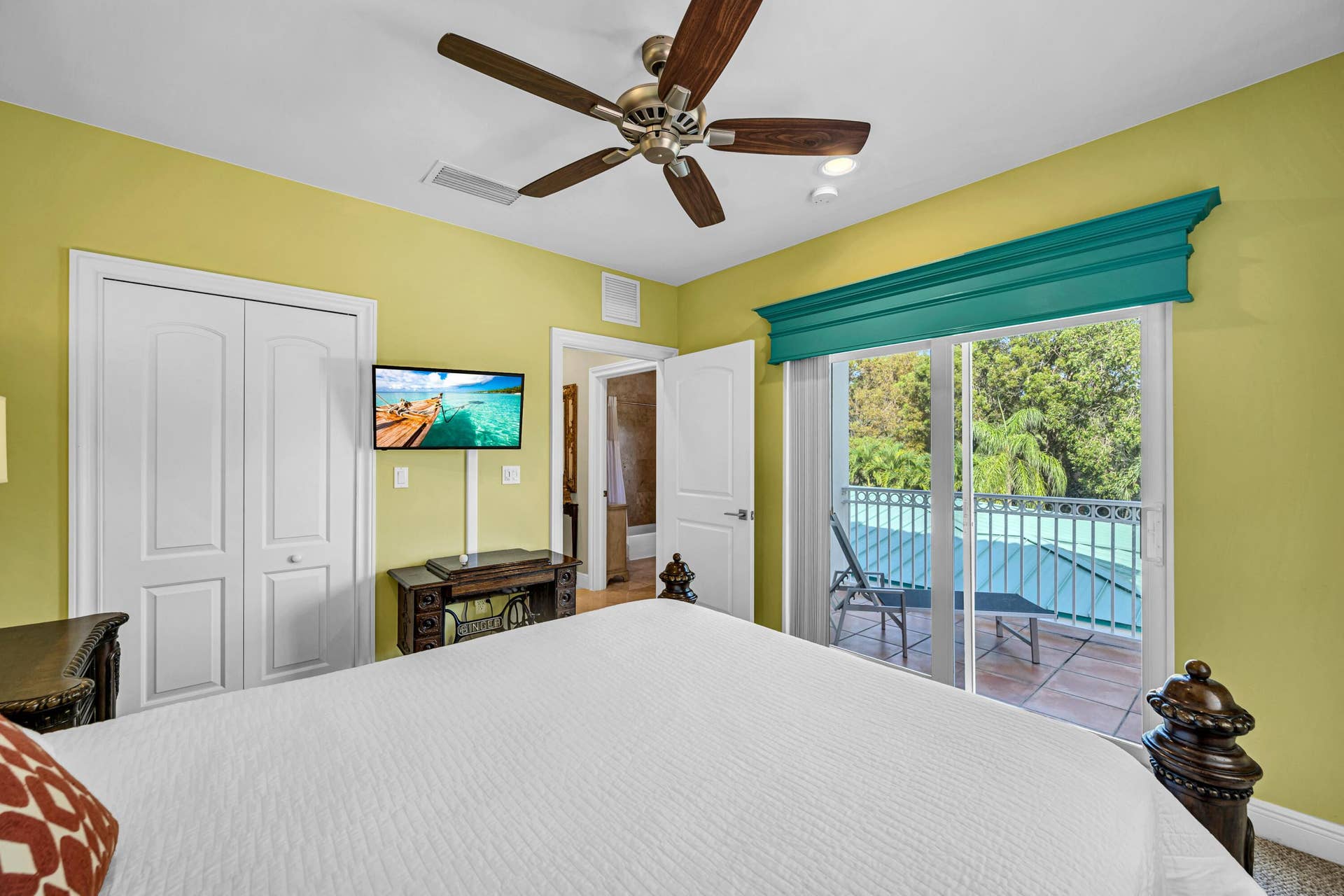 1419 NE 4th Place, Fort Lauderdale, FL 33301 1419 NE 4TH PL-52