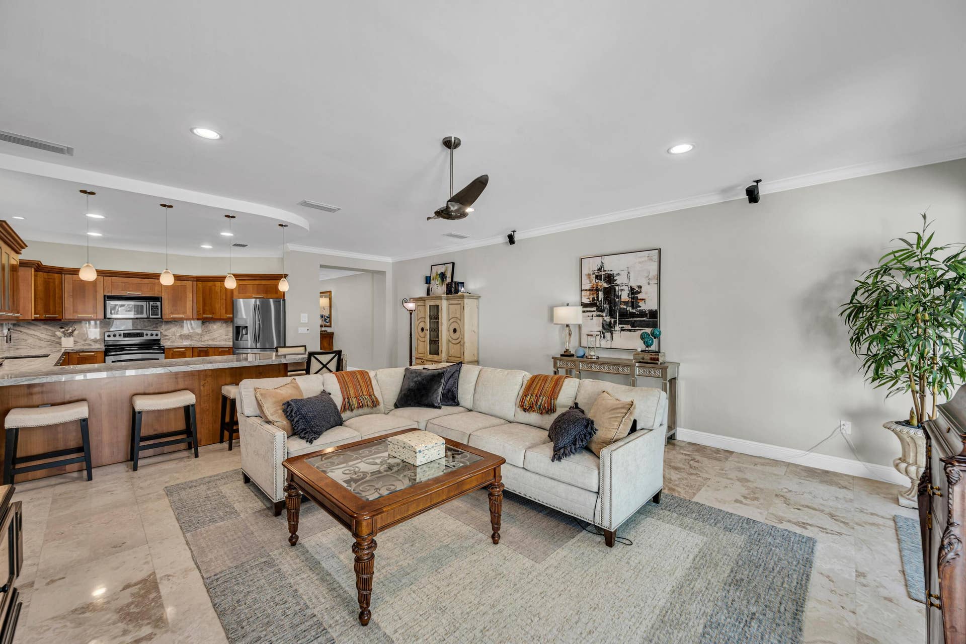 1419 NE 4th Place, Fort Lauderdale, FL 33301 1419 NE 4TH PL-17
