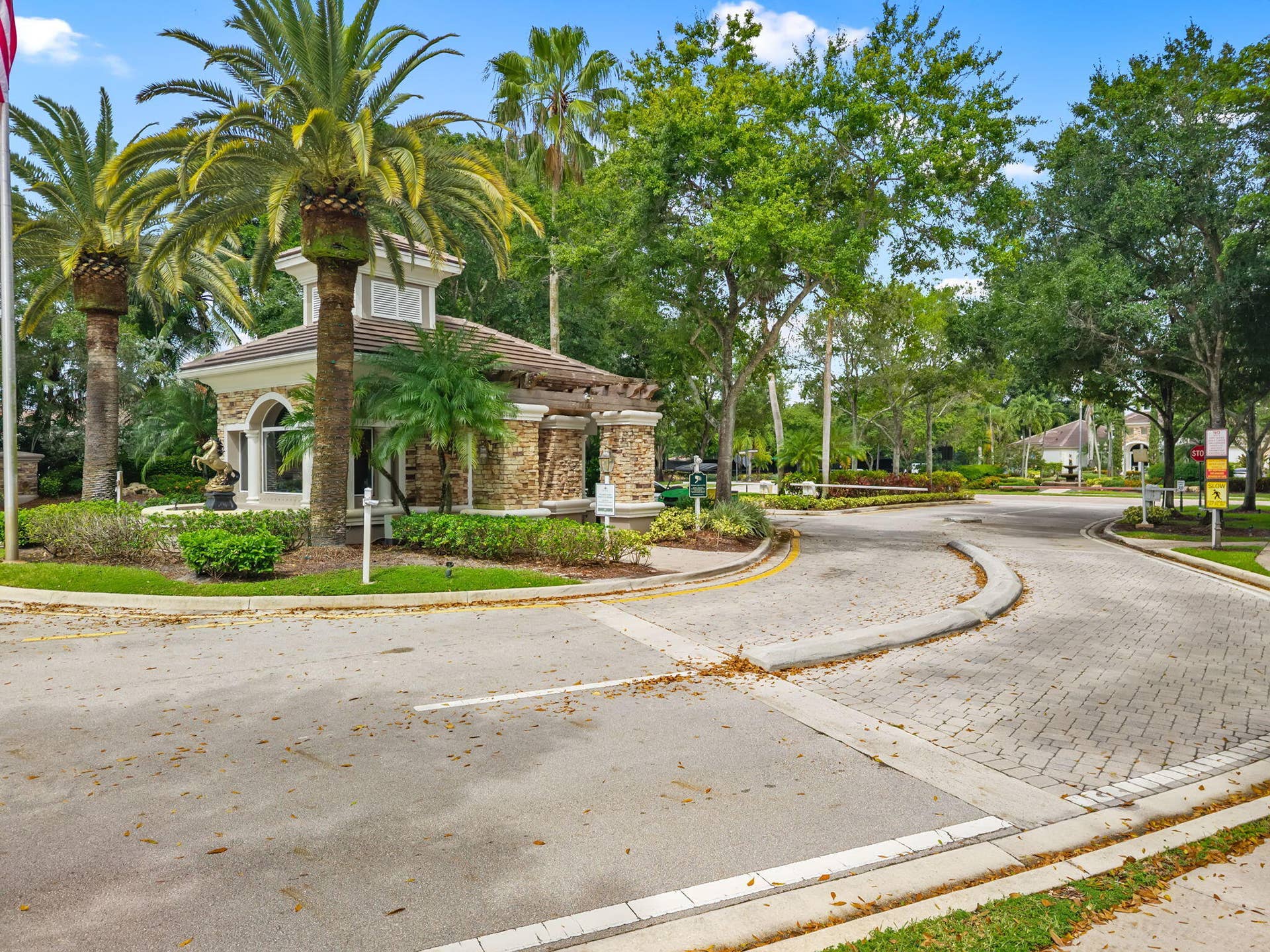 12537 Equine Lane, Wellington, FL 33414 24-web-or-mls-DJI_20261001002051_0103_D