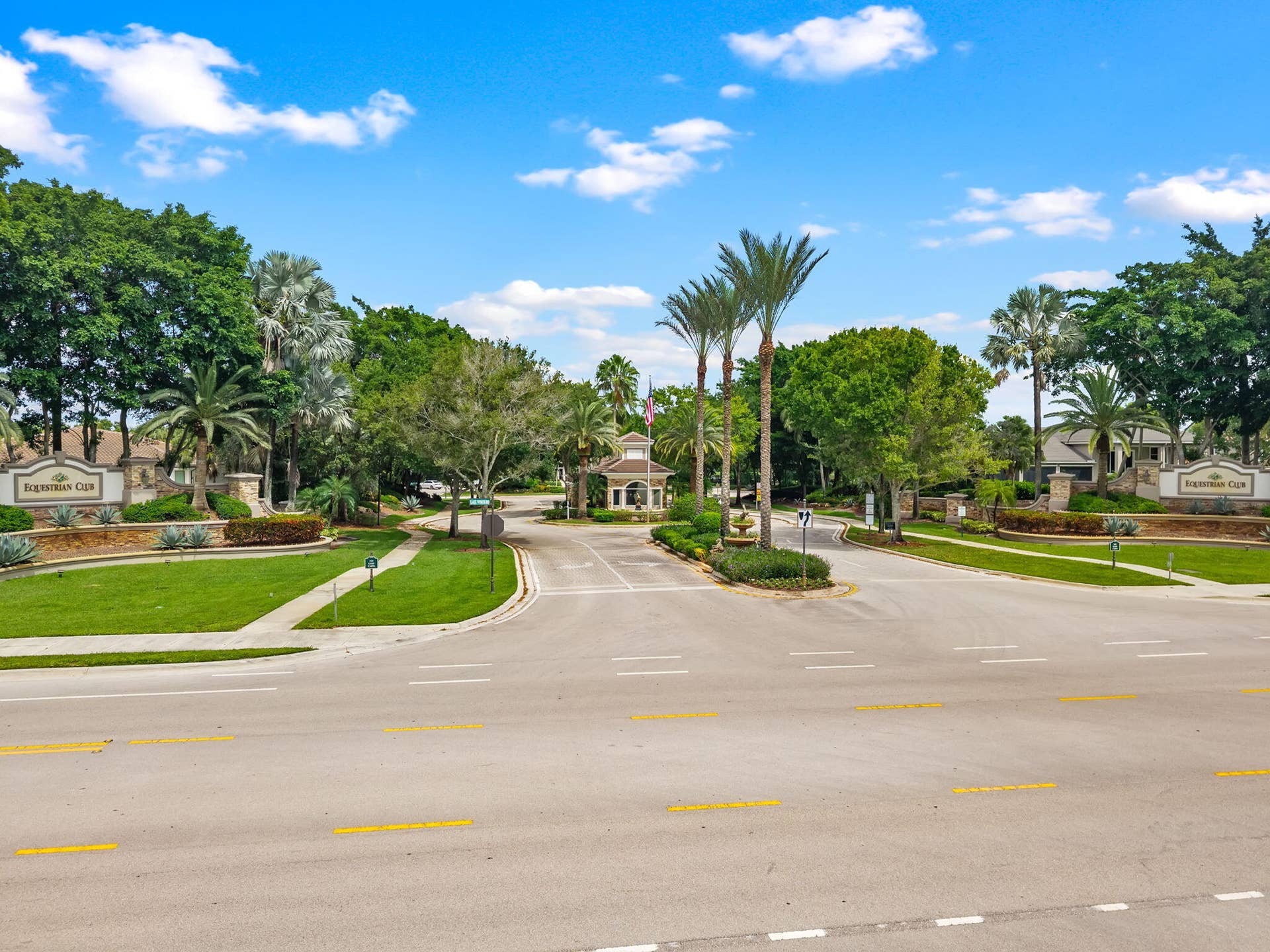 12537 Equine Lane, Wellington, FL 33414 25-web-or-mls-DJI_20261001002115_0110_D
