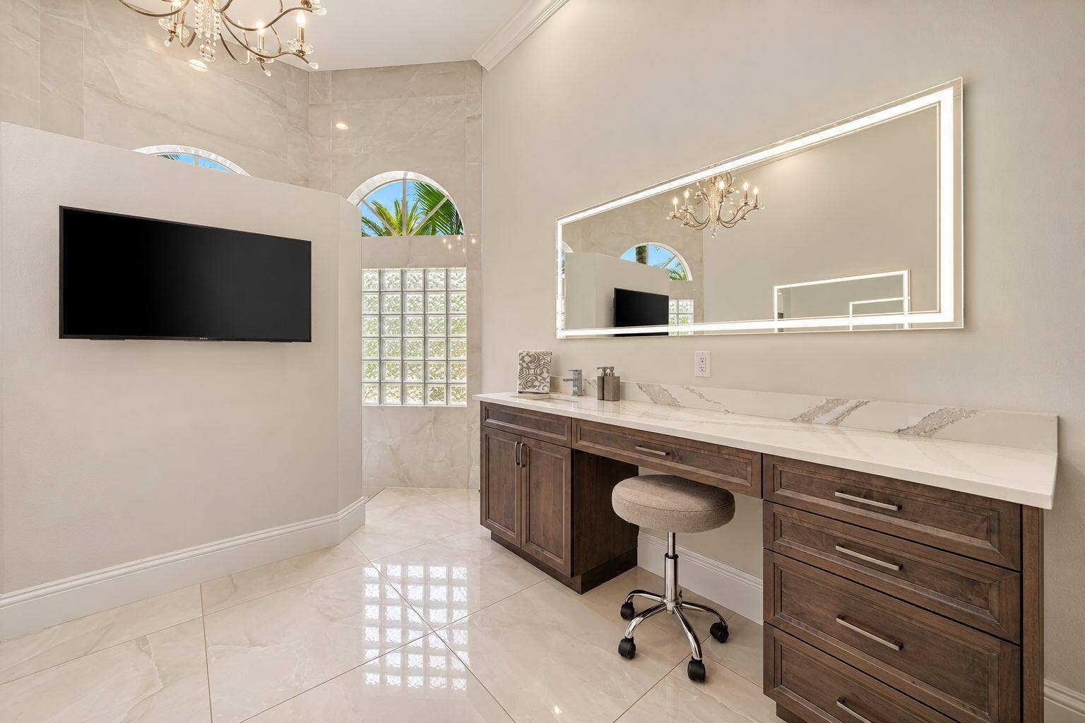 12537 Equine Lane, Wellington, FL 33414 36-web-or-mls-Bath 2
