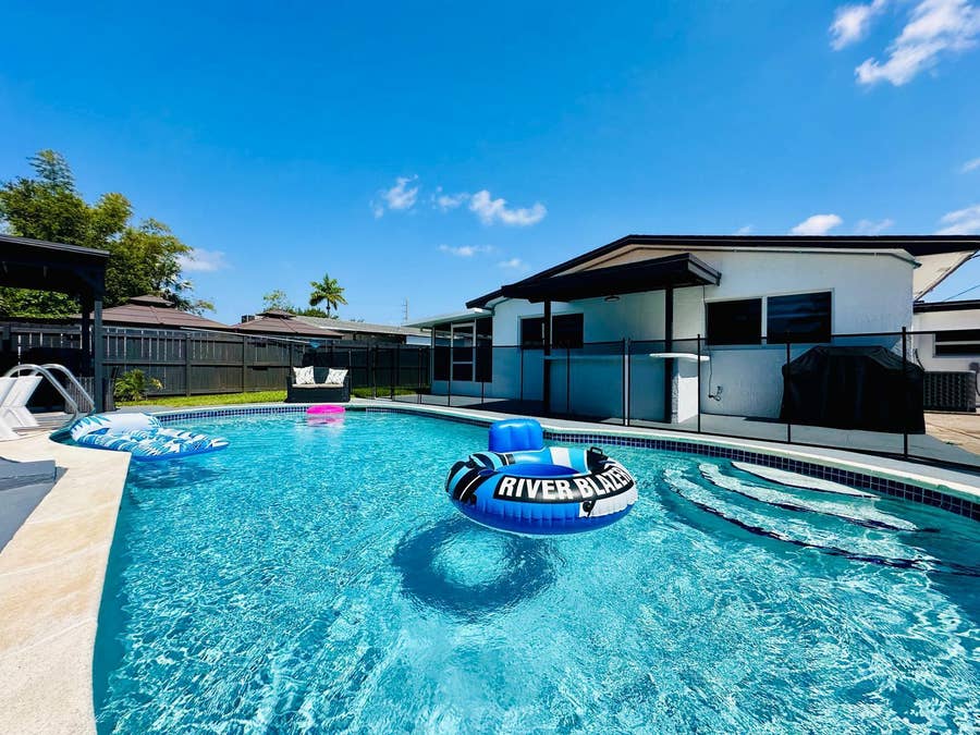 Property photo for 6740 CUSTER Street, Hollywood, FL